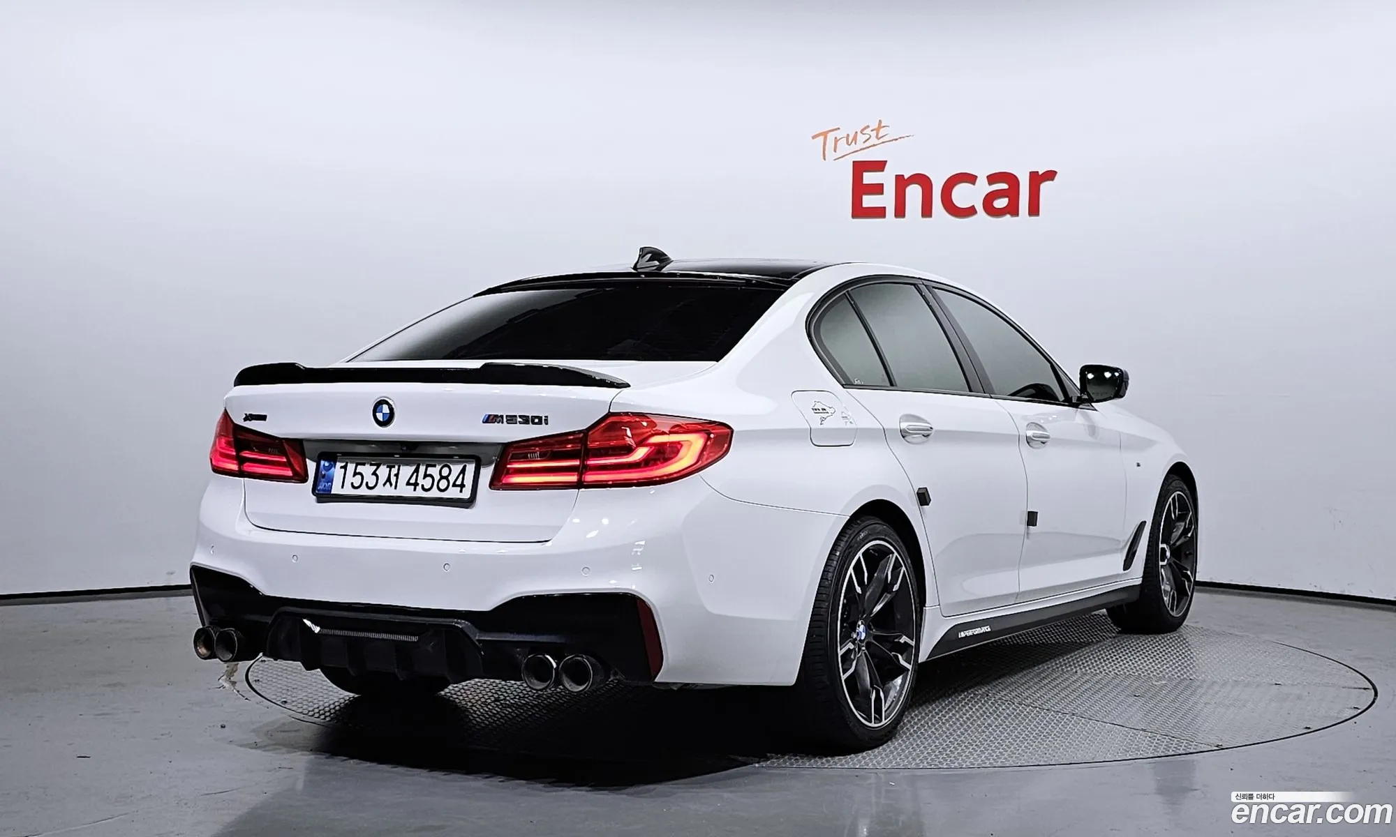 BMW 5 Series G30 530I xDrive M Sport Plus - фотография 2399561