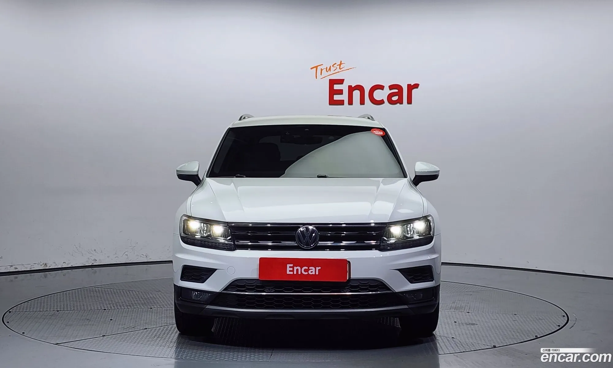 Volkswagen Tiguan 2Nd Generation 20 Tdi Premium - фотография 12702637