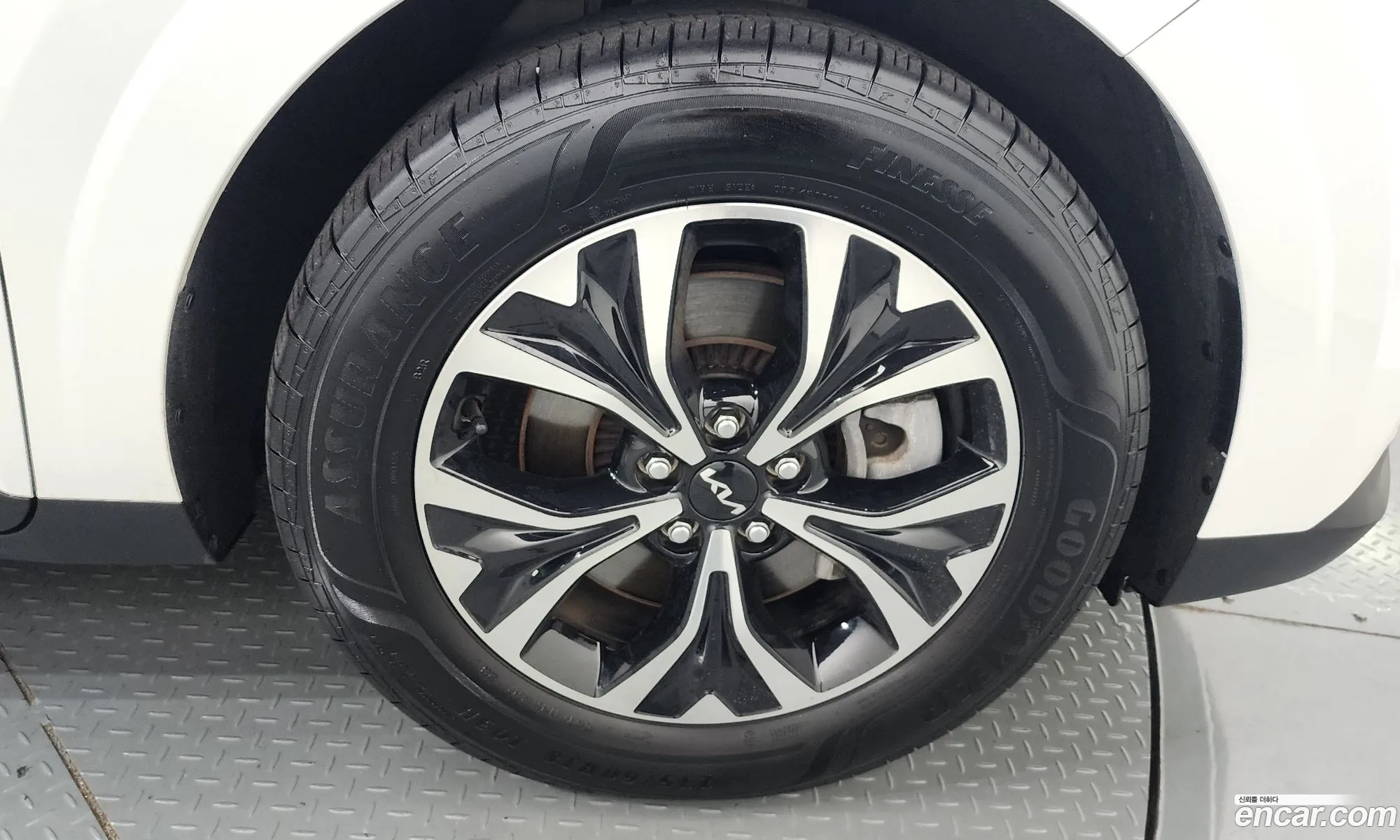 Kia Carnival 4Th Generation Gasoline 9-Seater Prestige - фотография 12545818