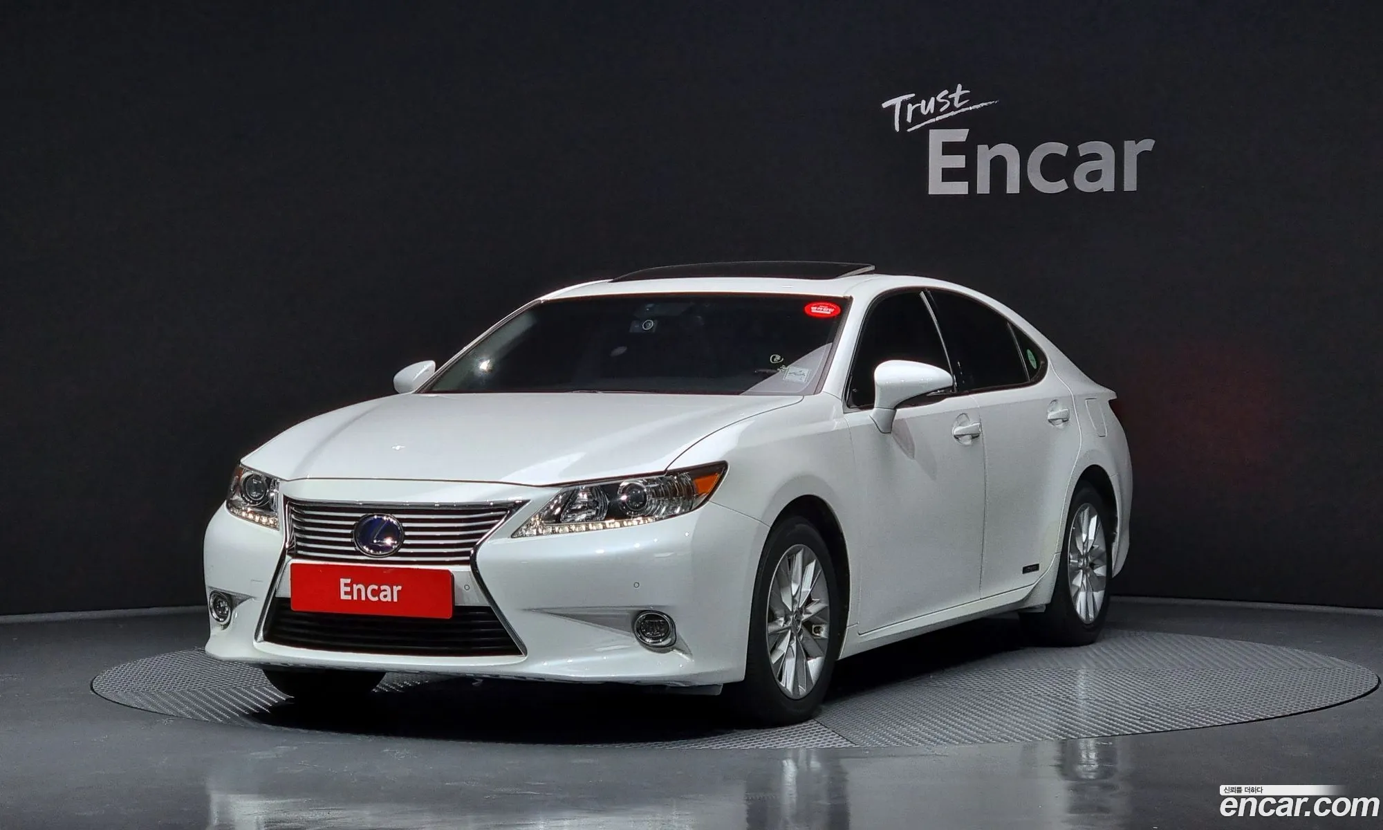 Lexus New Es300H Supreme Xv60 - фотография 6353507