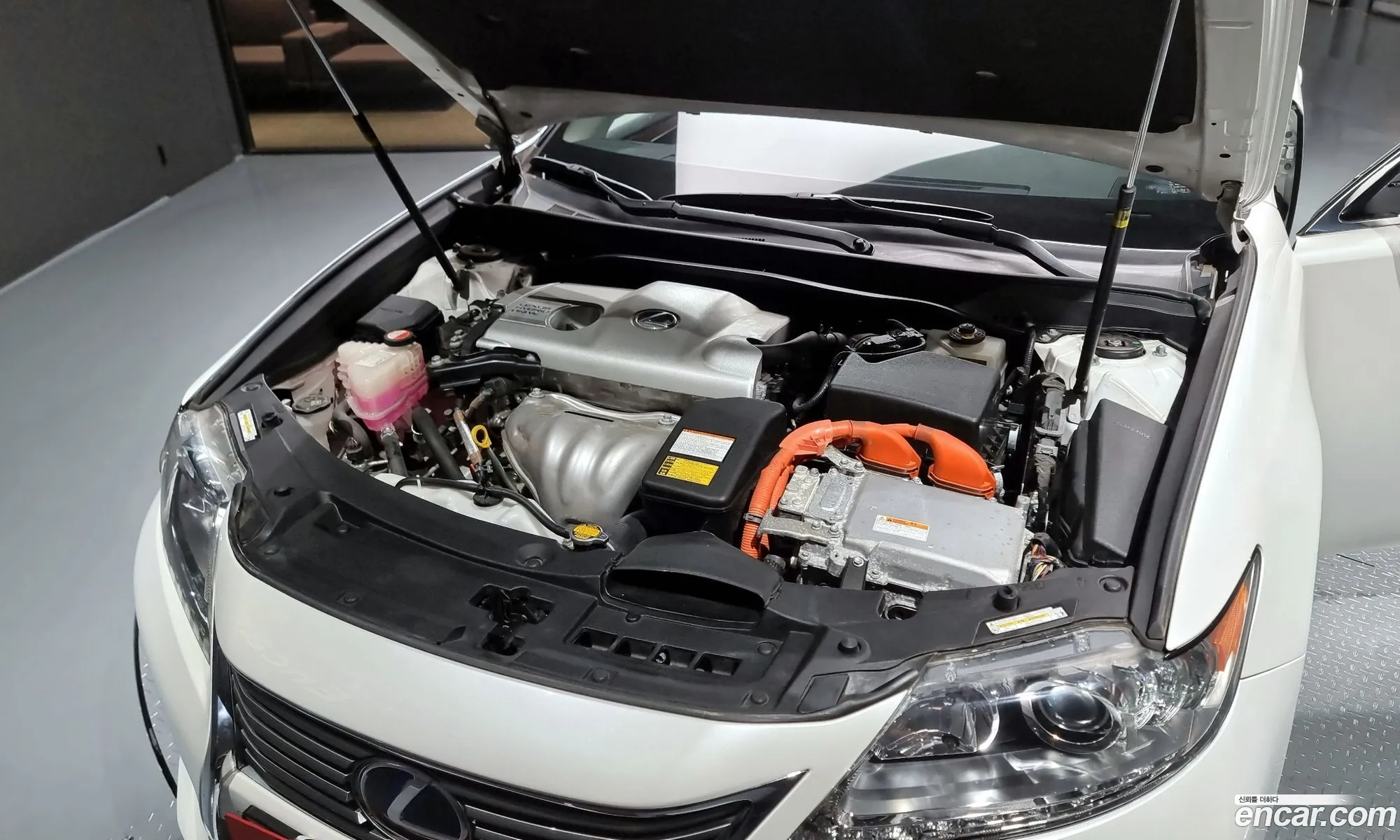 Lexus New Es300H Supreme Xv60 - фотография 6353512