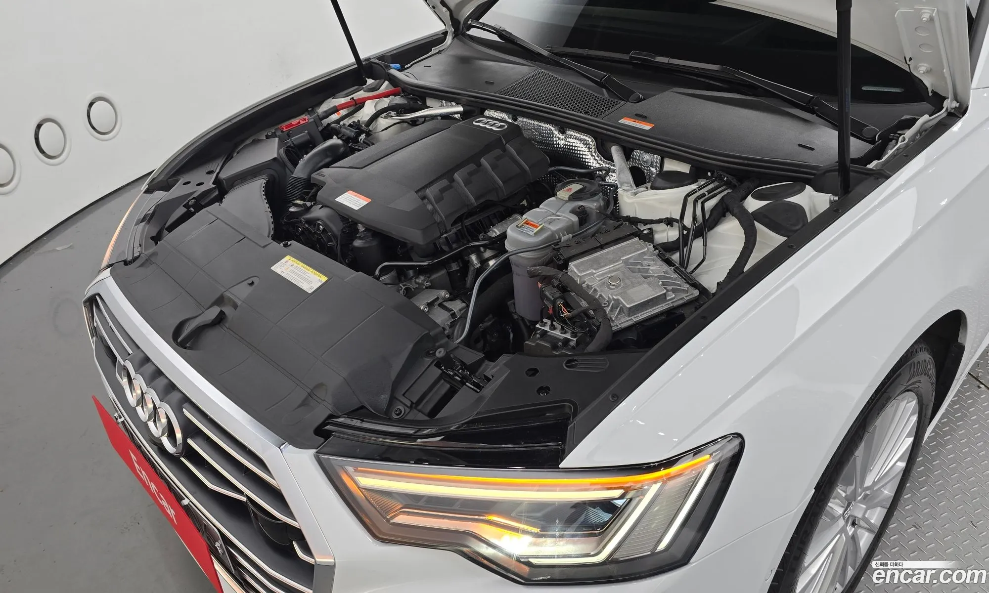 Audi A6 C8 45 Tfsi Quattro Premium - фотография 12616280