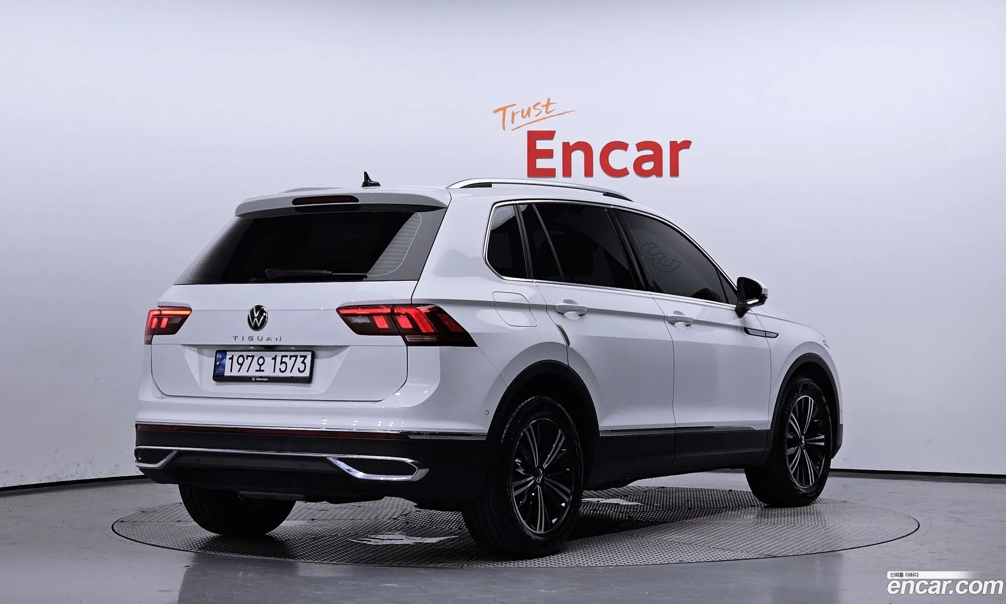 Volkswagen Tiguan 2Nd Generation 20 Tdi Premium - фотография 12702624