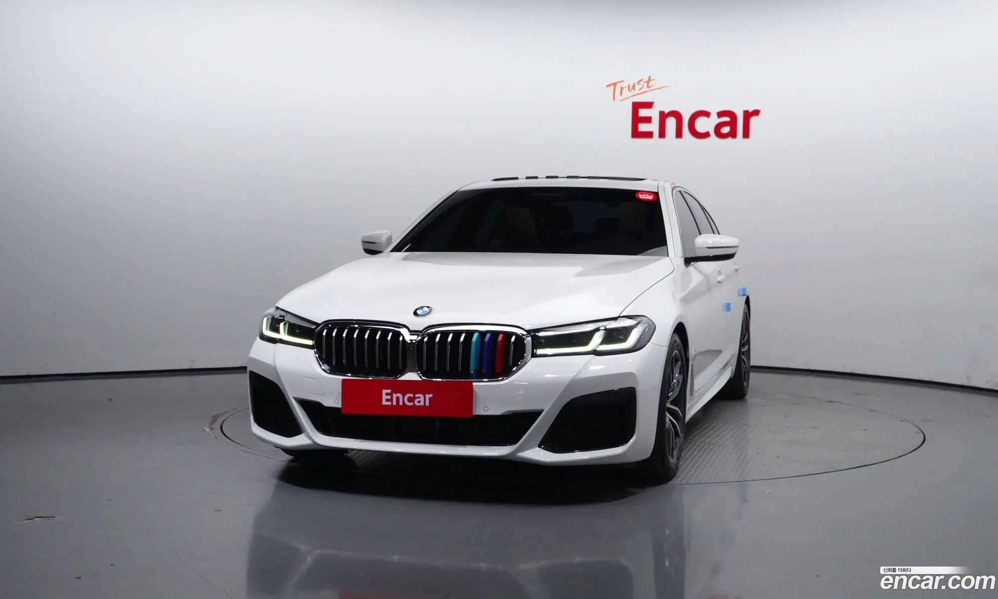 BMW 5 Series G30 520I M Sports - фотография 103052