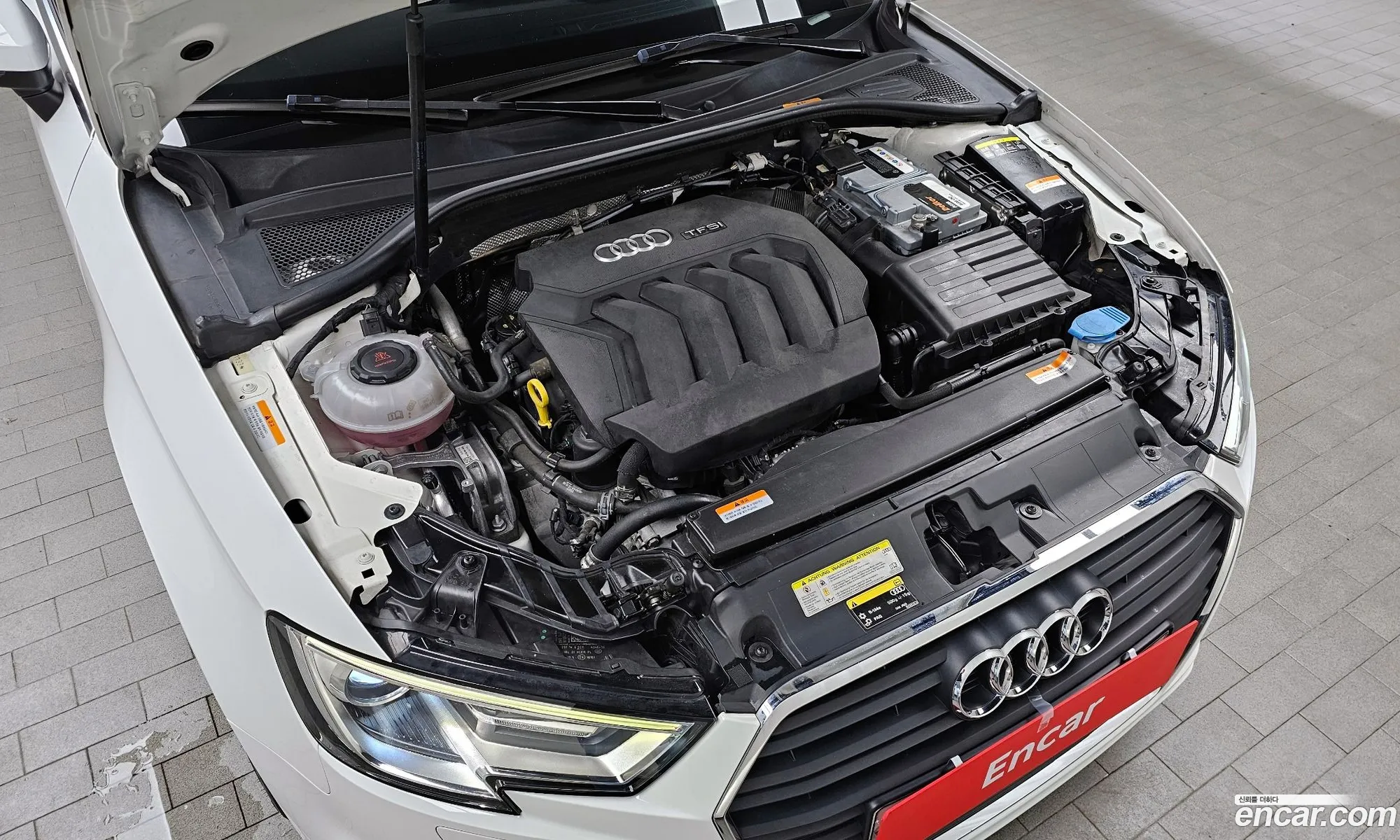 Audi New A3 40 Tfsi 8V - фотография 12637515