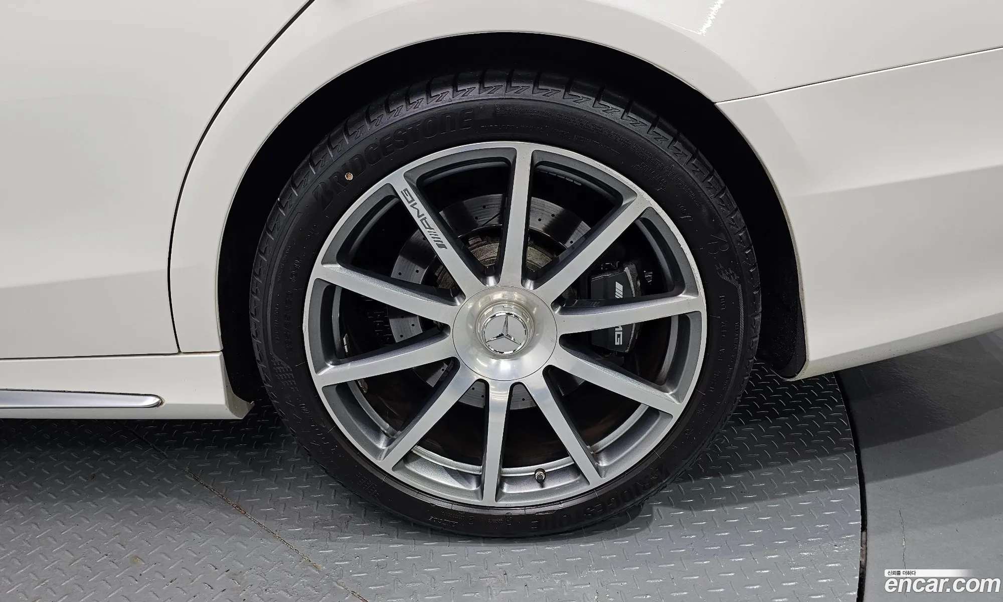 Mercedes S-Class W222 S63 Amg 4Matic - фотография 12566239