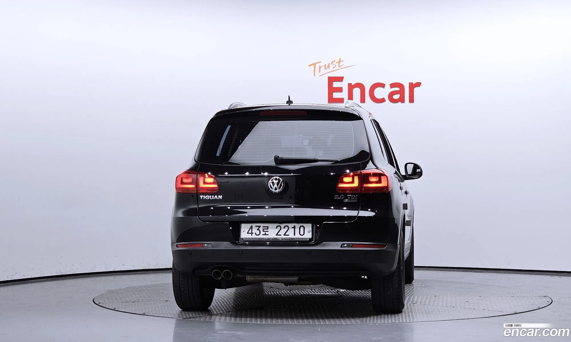 Volkswagen New Tiguan 20 Tdi Comfort 5N - фотография 12702613
