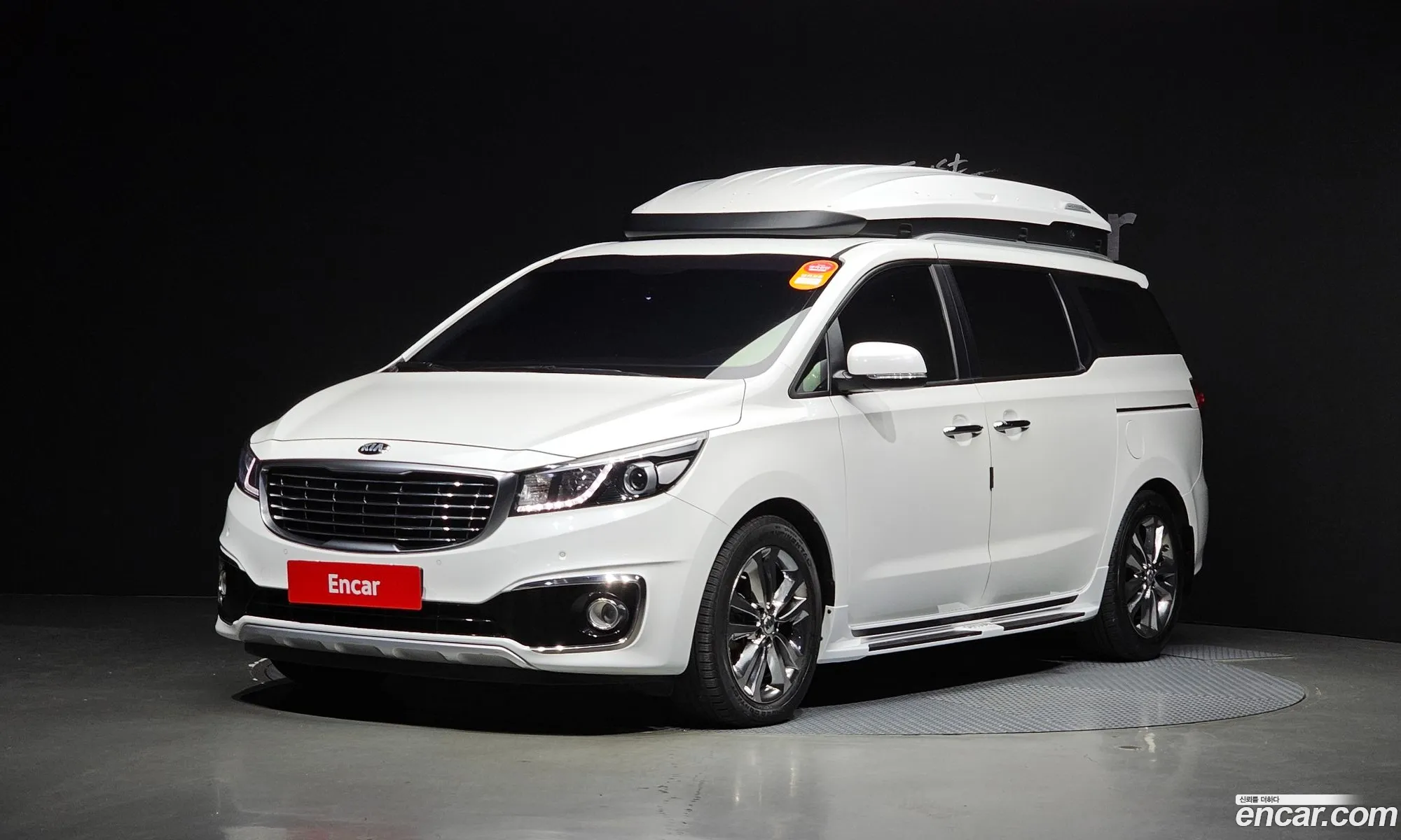 Kia All New Carnival 9-Seater Outdoor Prestige - фотография 12545850