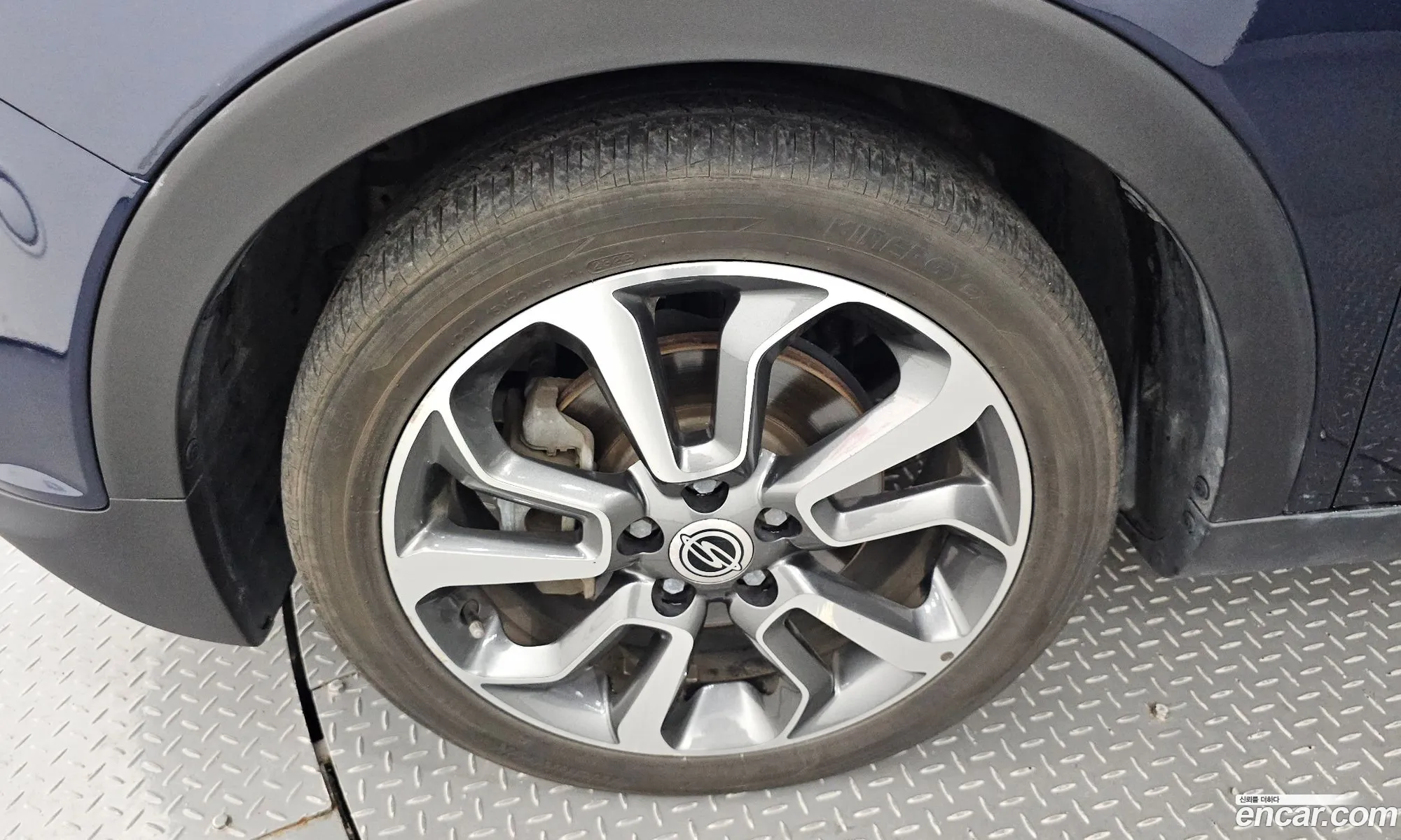 Kg Mobility Ssangyong Tivoli Diesel Lx 2Wd - фотография 4801290