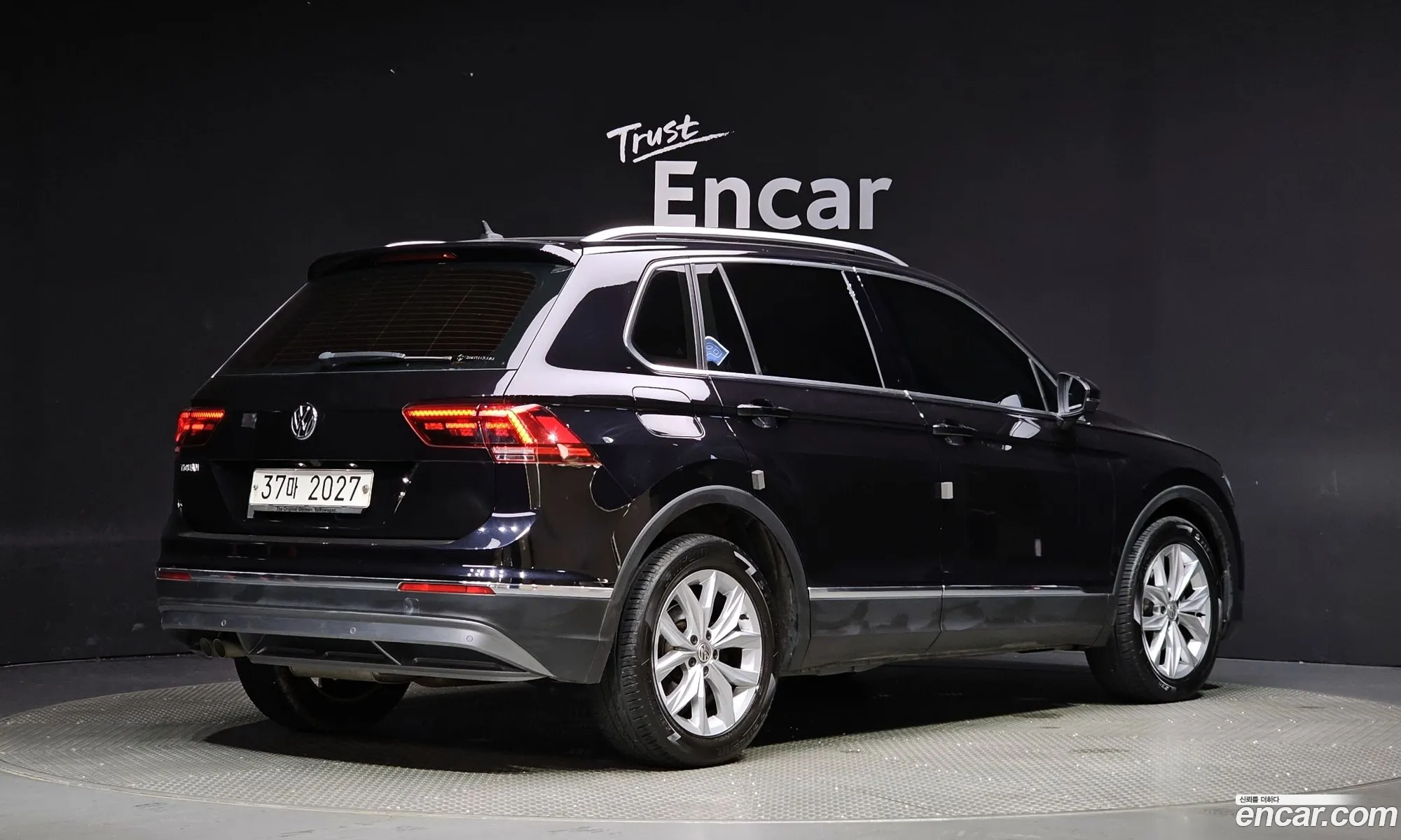 Volkswagen Tiguan 2Nd Generation 20 Tdi Premium - фотография 12461165