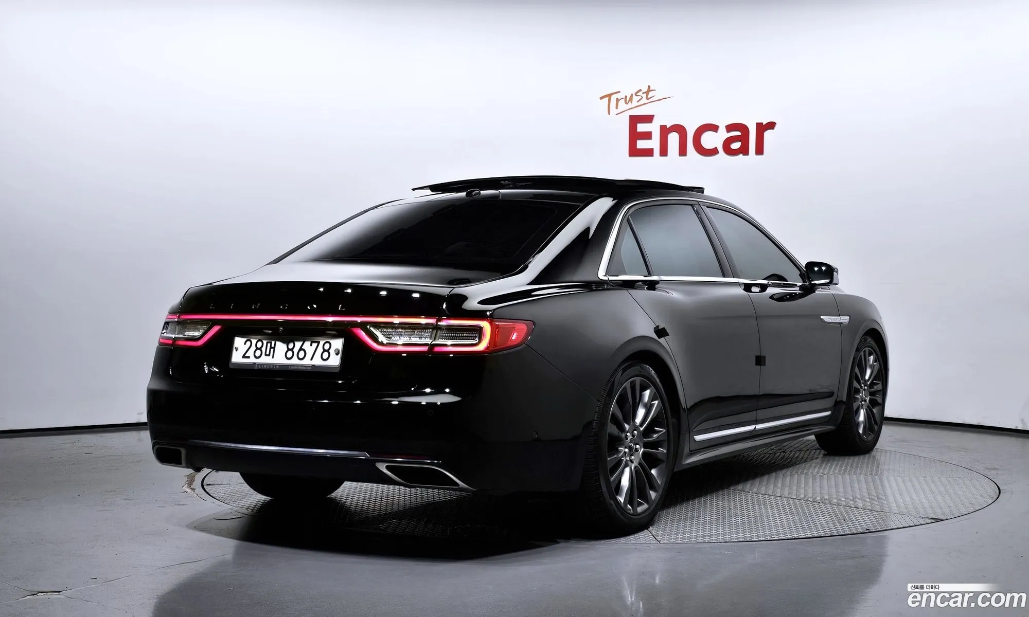 Lincoln Continental 10Th Generation 30 Awd - фотография 4810683
