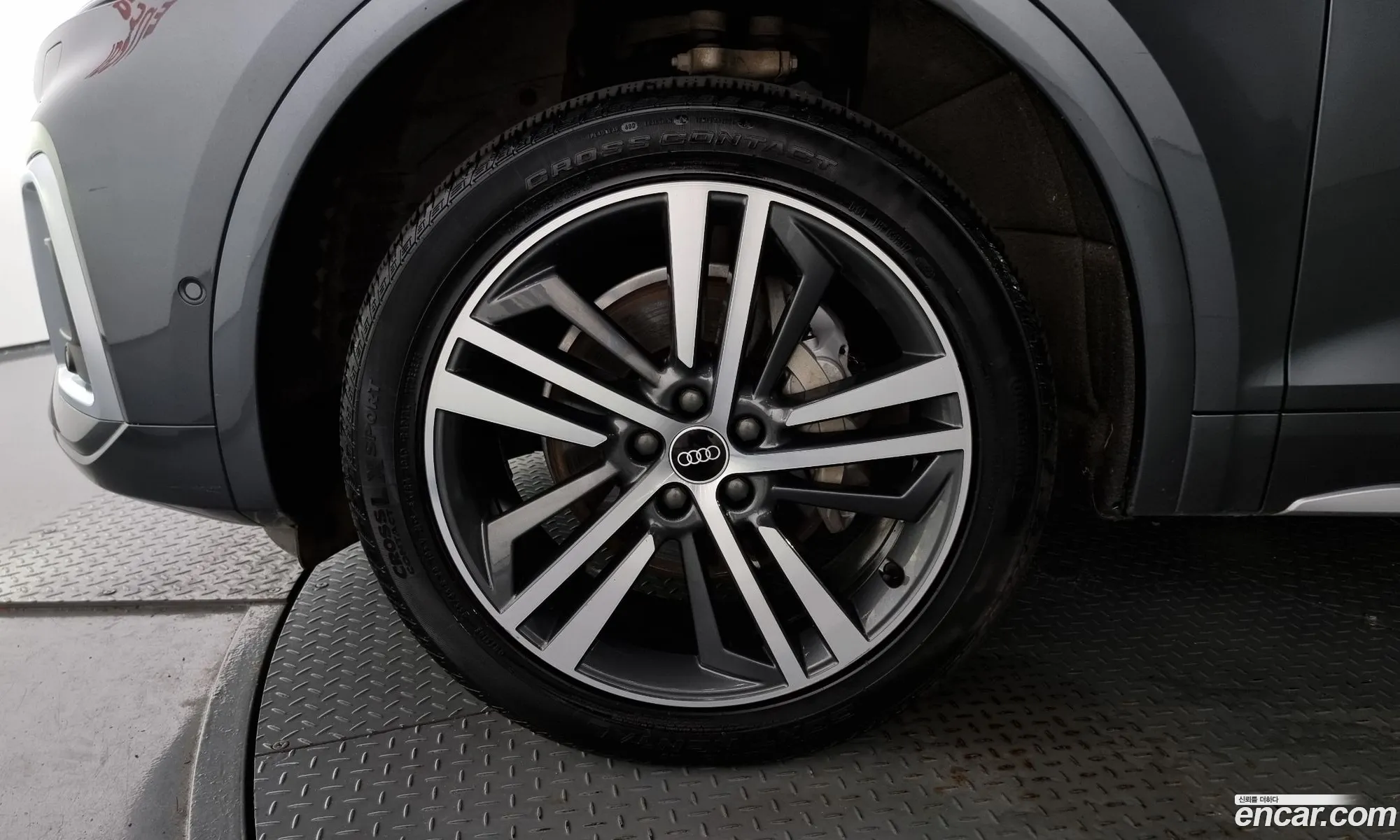 Audi Q5 Fy 40 Tdi Quattro Premium - фотография 12664970