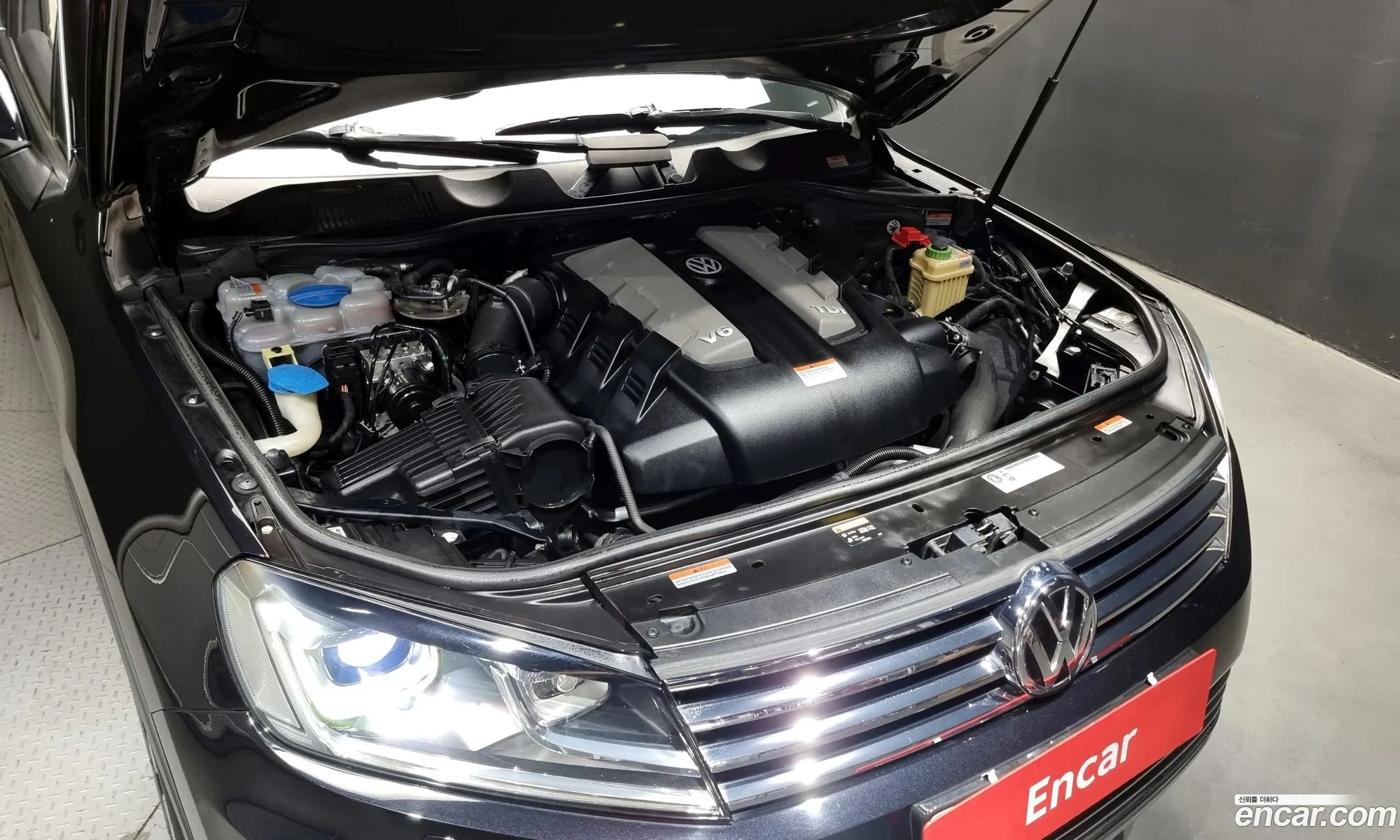 Volkswagen New Touareg V6 30 Tdi Bluemotion Premium 7P5 - фотография 12671666
