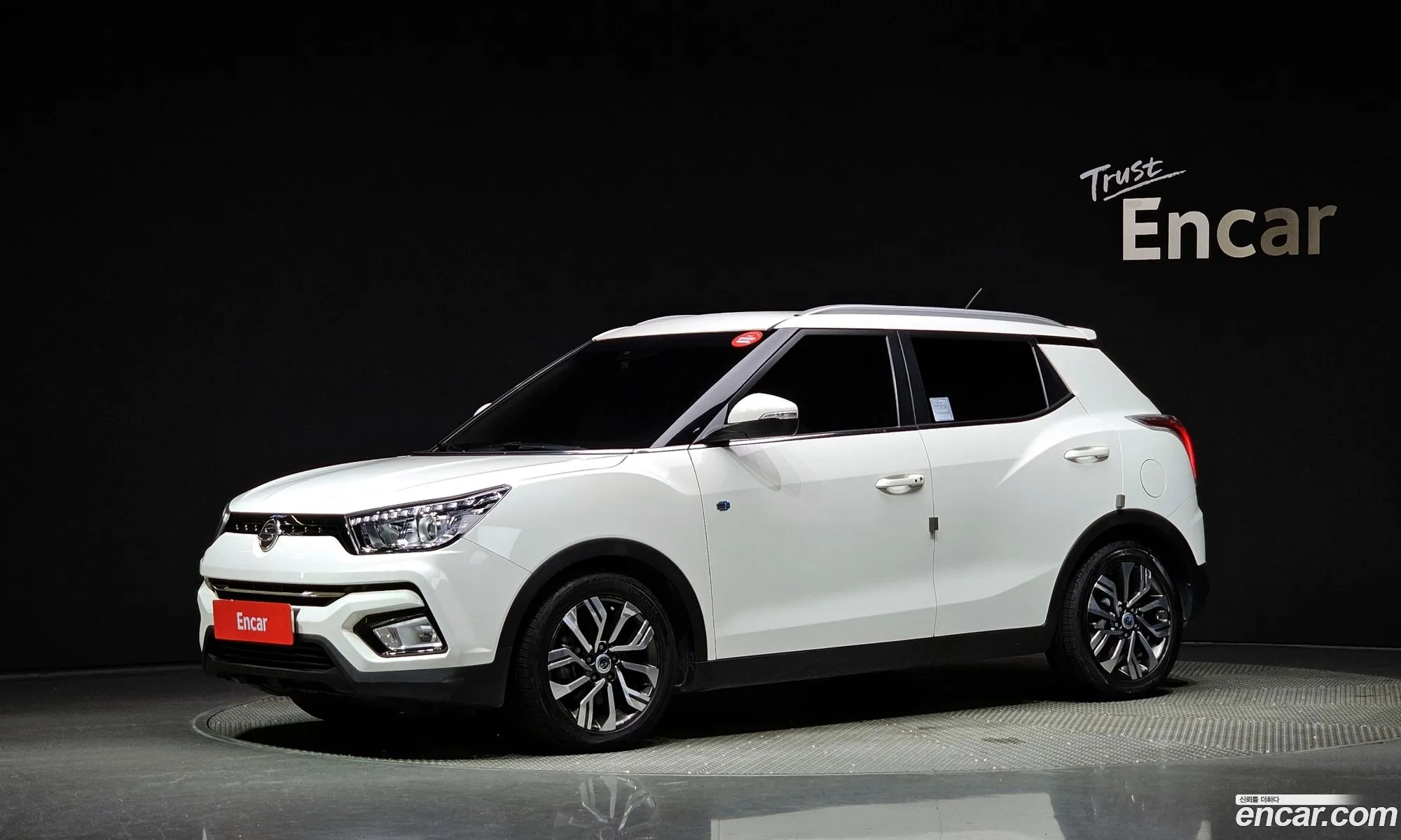 Kg Mobility Ssangyong Tivoli Armor Diesel Vx 2Wd - фотография 4801249