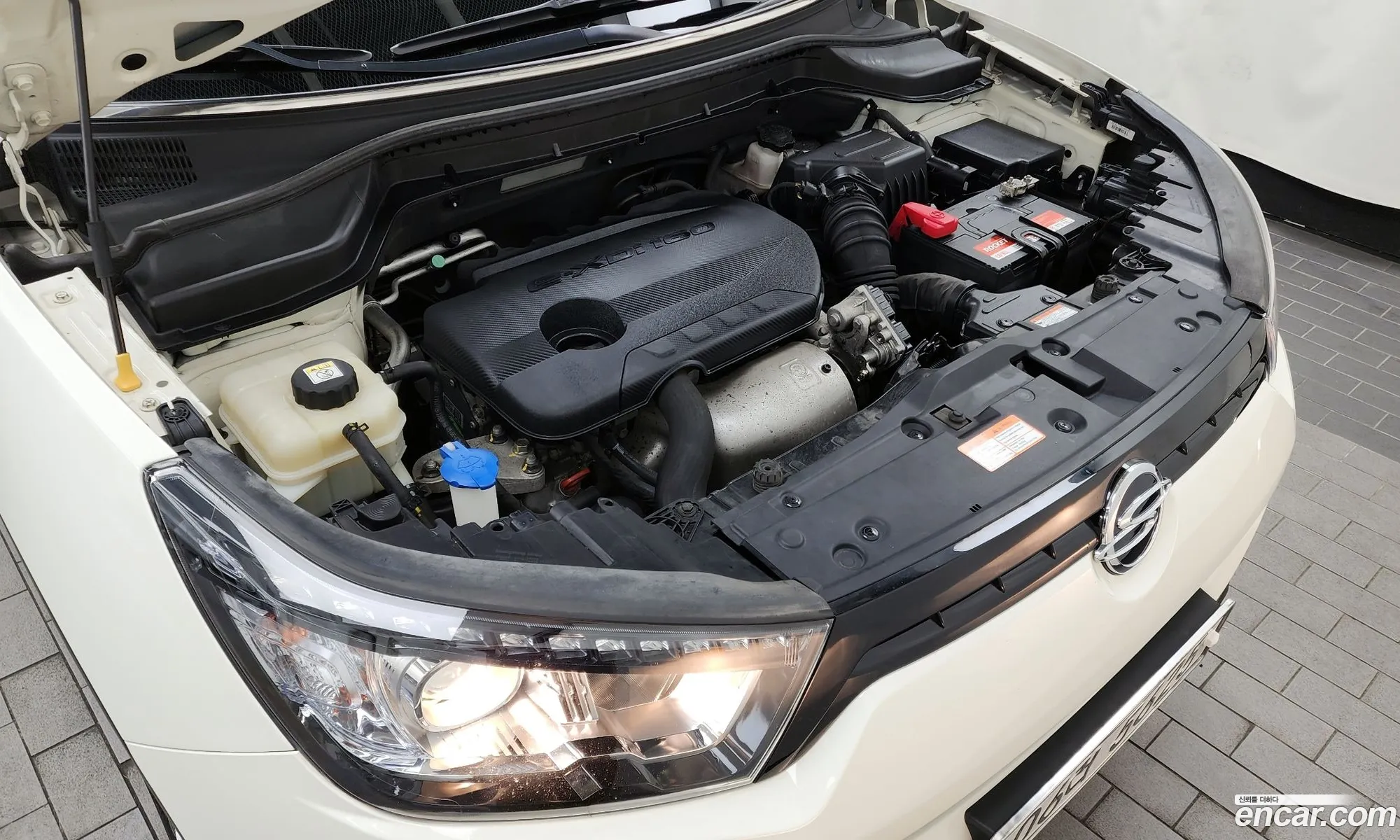 Kg Mobility Ssangyong Tivoli Armor Diesel Vx 2Wd - фотография 4801254