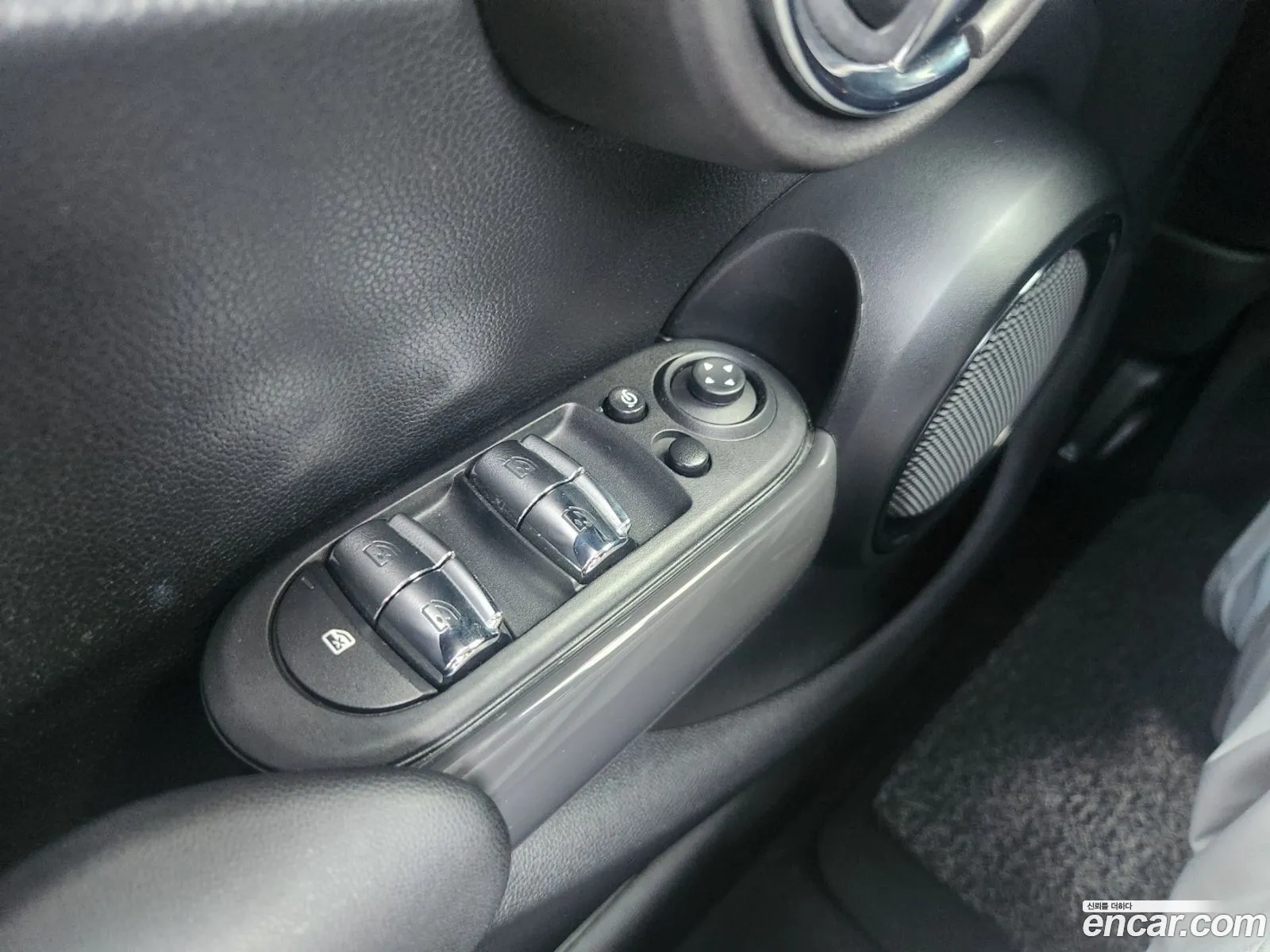 Korex Auto Trade - фотография 9277683