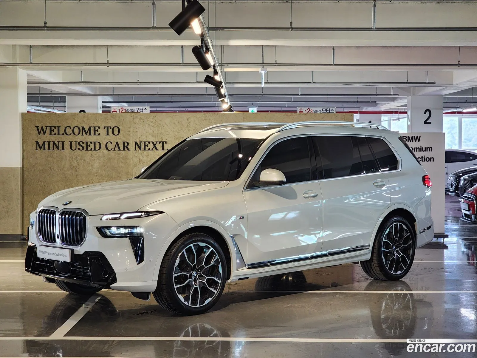 BMW X7 G07 ​​xDrive 40I M Sports 6-Seater - фотография 12468737