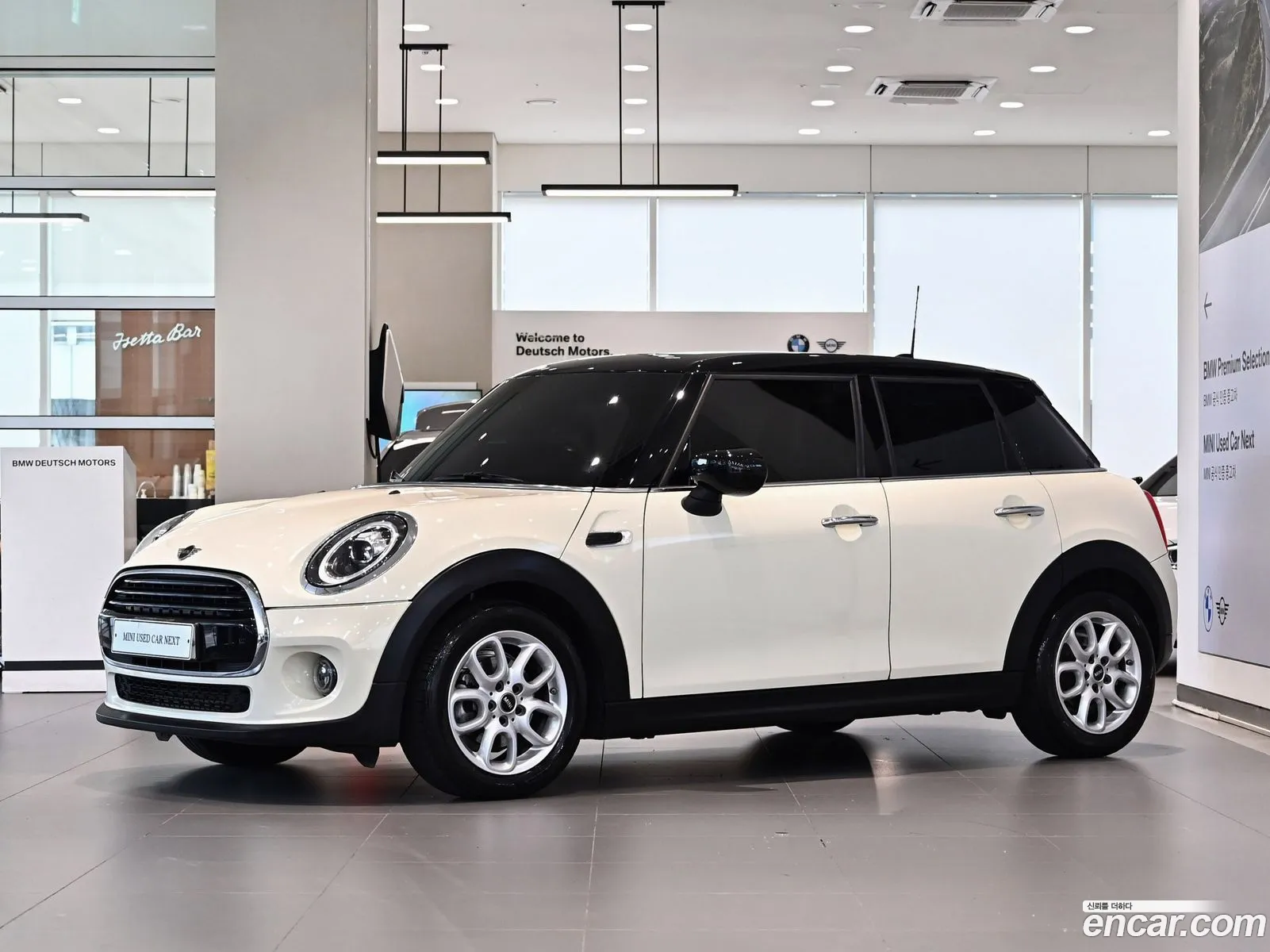 Mini Cooper 5-Door High 3Rd Generation - фотография 9217833