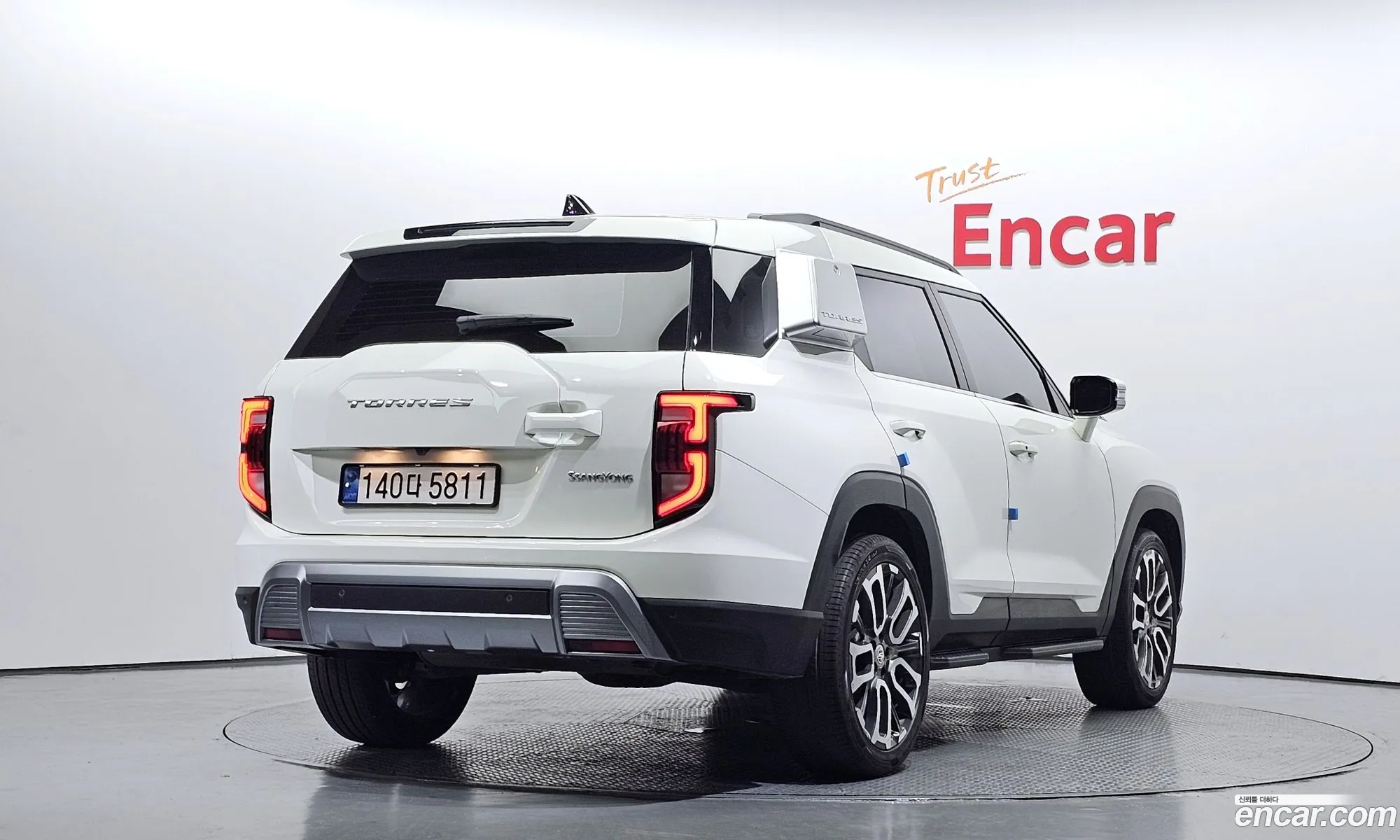 Kg Mobility Ssangyong Torres Gasoline 15 4Wd T7 - фотография 4750302