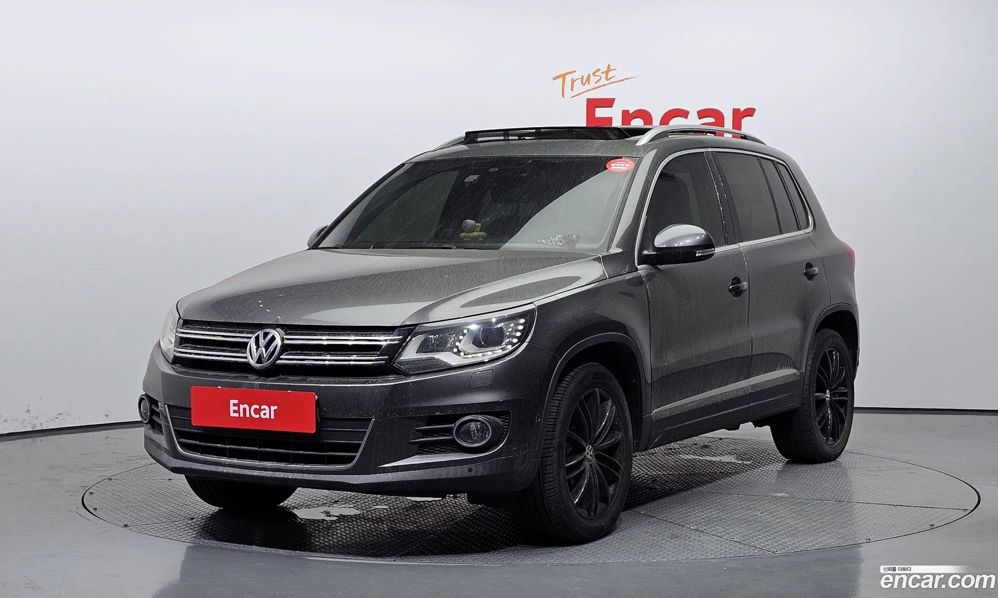 Volkswagen New Tiguan 20 Tdi Premium 5N - фотография 12786518