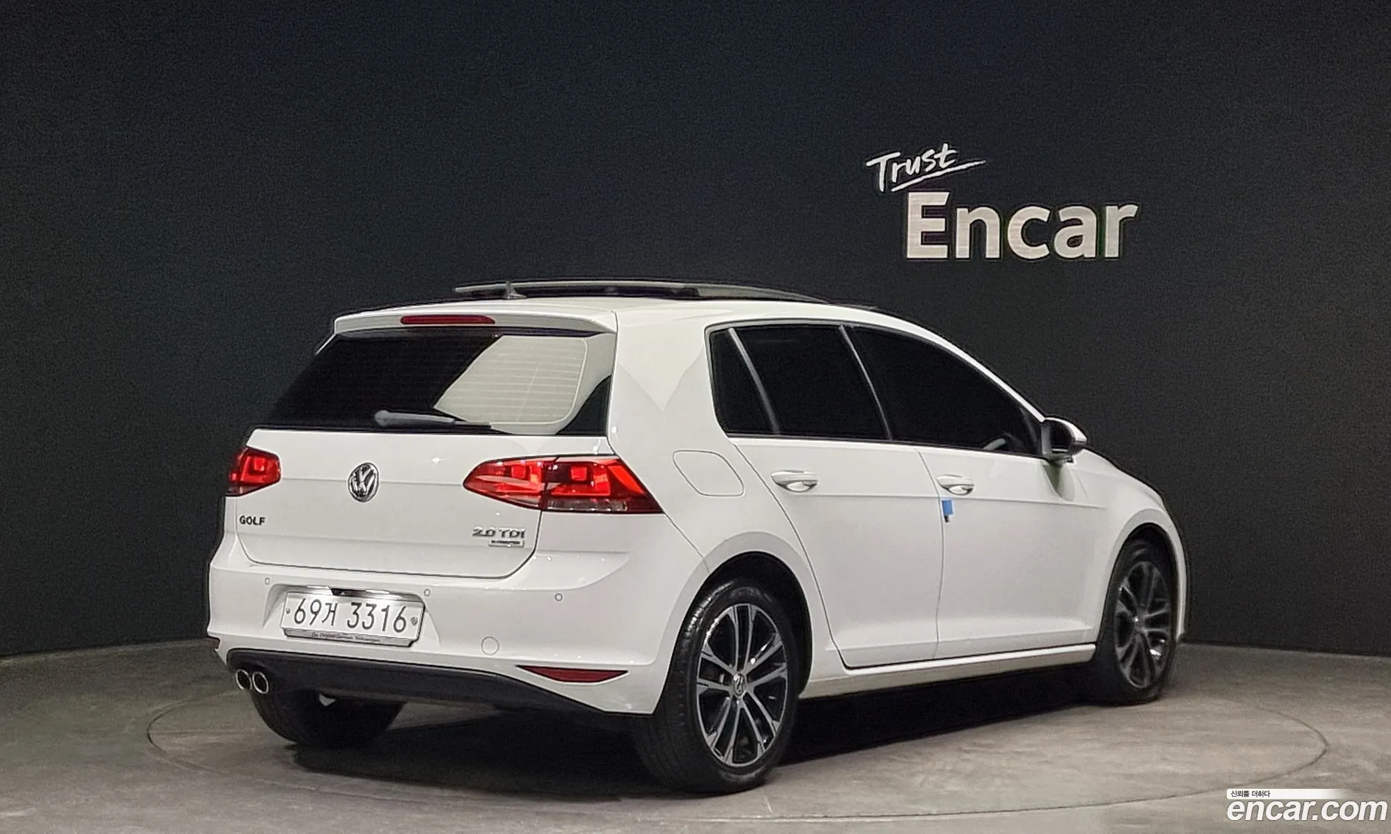 Volkswagen Golf 7Th Generation 20 Tdi Premium - фотография 12786532