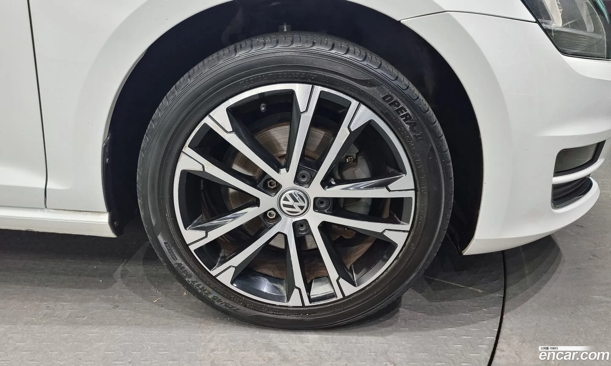 Volkswagen Golf 7Th Generation 20 Tdi Premium - фотография 12786535