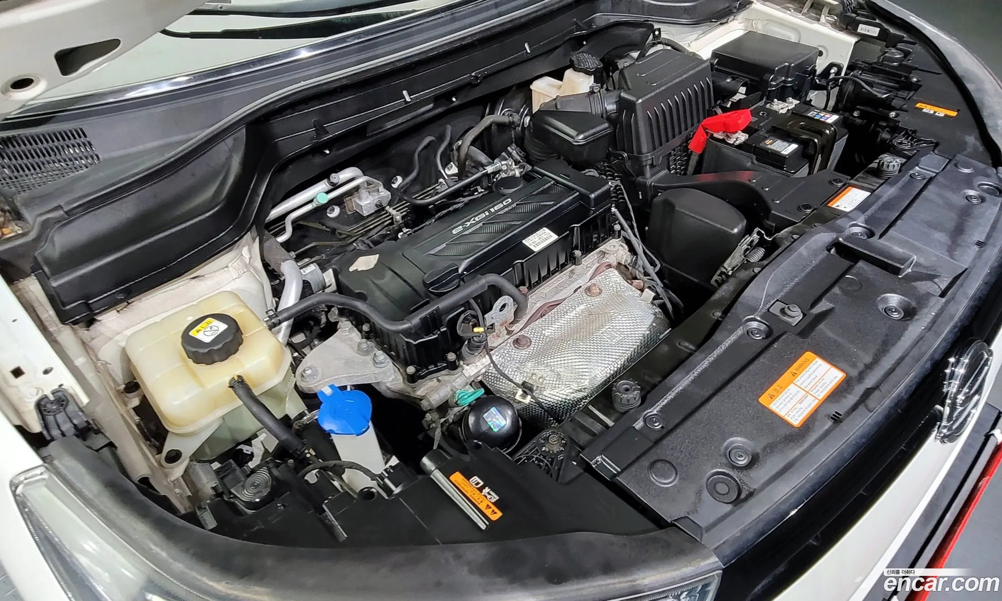 Kg Mobility Ssangyong Tivoli Lx 2Wd Top-Of-The-Line Model - фотография 4750294