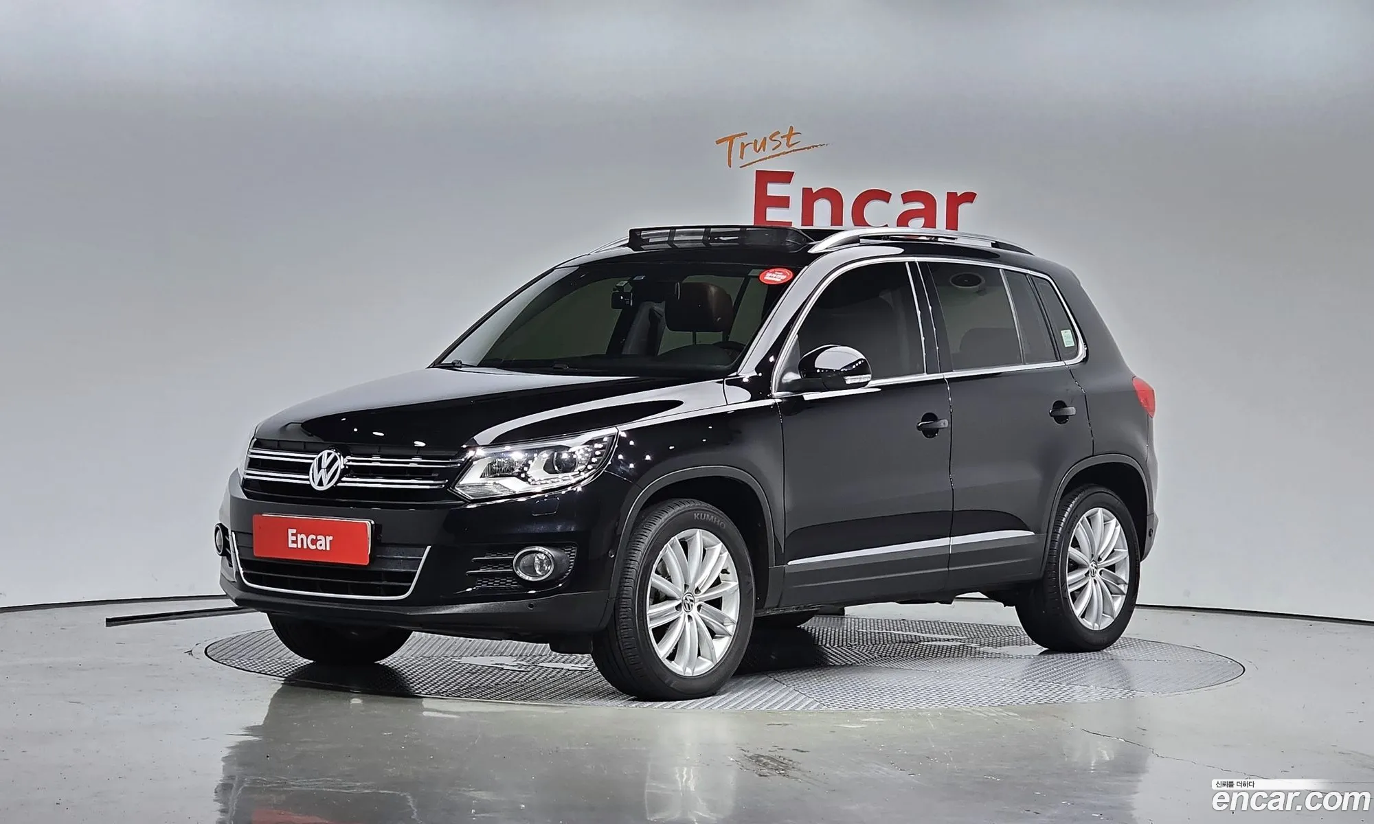 Volkswagen New Tiguan 20 Tdi Premium 5N - фотография 12804896