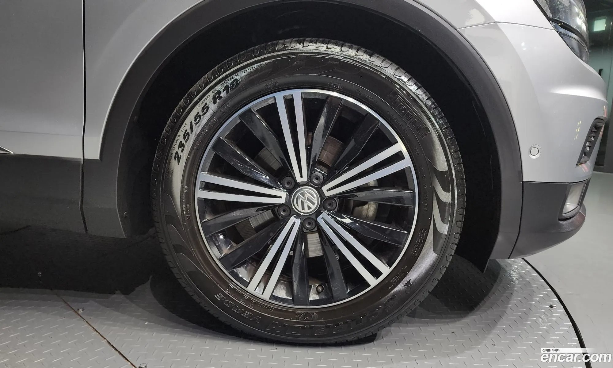 Volkswagen Tiguan 2Nd Generation 20 Tdi Prestige - фотография 12671617