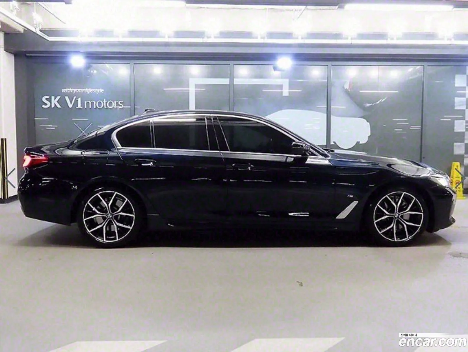 BMW 5 Series G30 530I M Sports - фотография 2455268