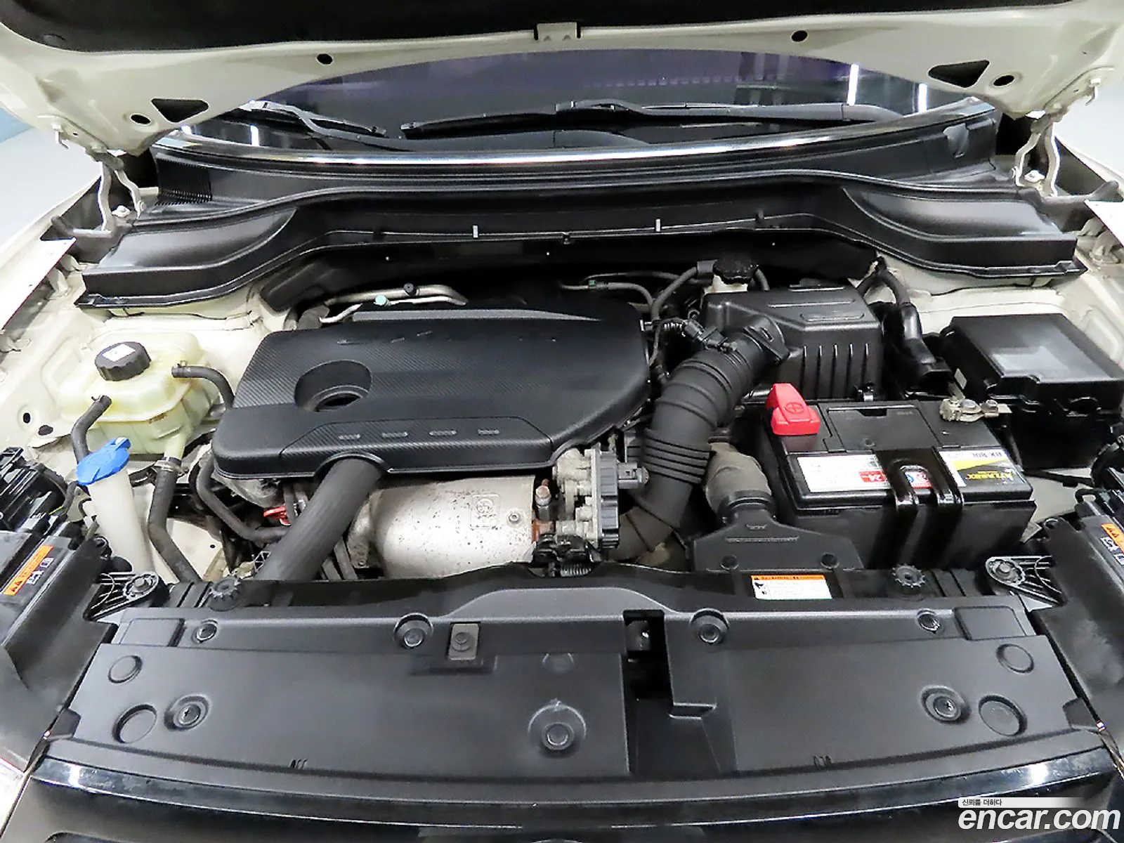 Kg Mobility Ssangyong Tivoli Diesel Lx 2Wd - фотография 4635614