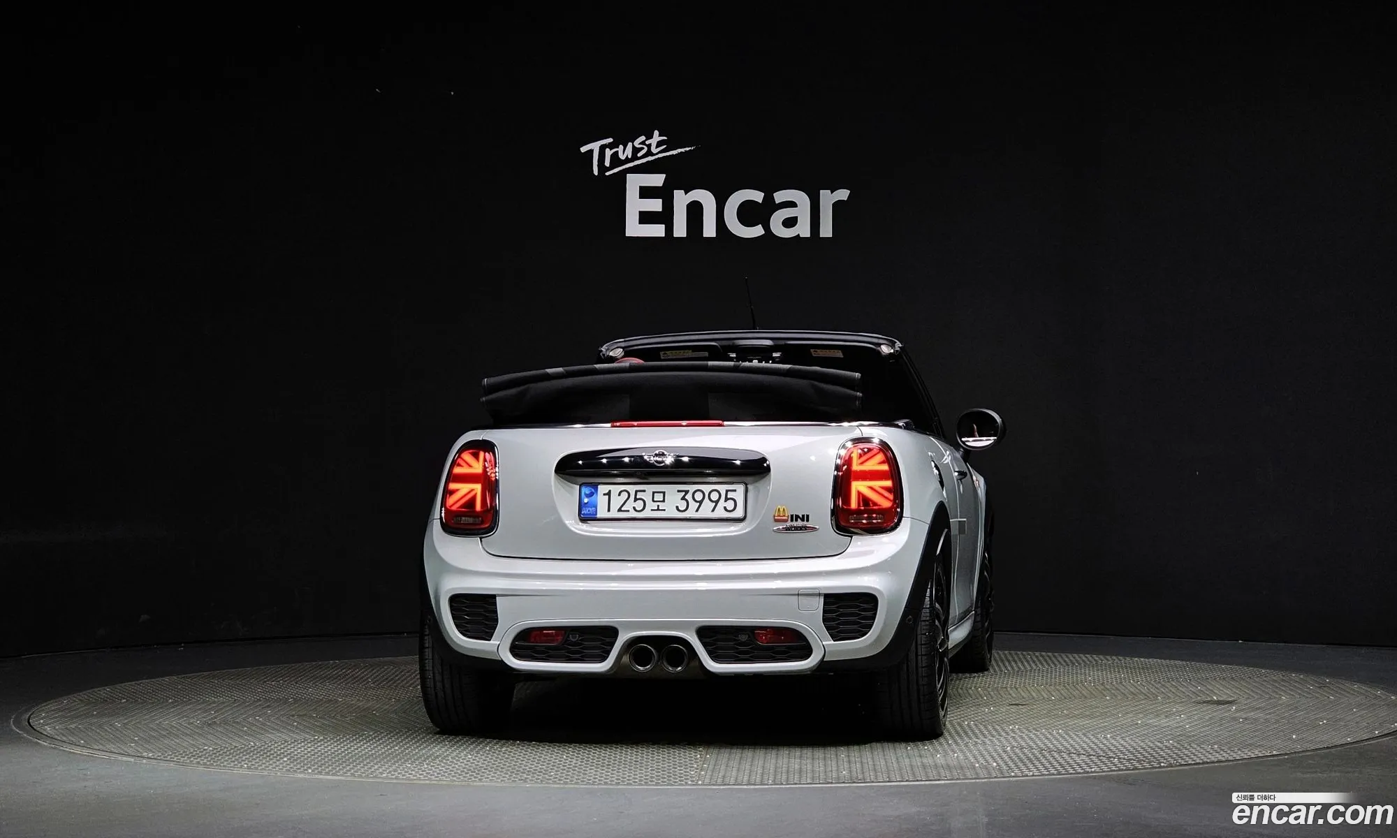 Mini Cooper S Convertible Jcw 3Rd Generation - фотография 259892