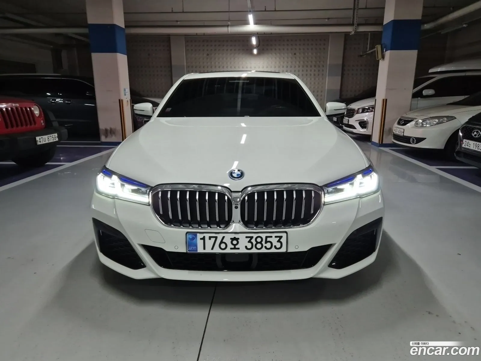 BMW 5 Series G30 530E M Sports - фотография 2626367