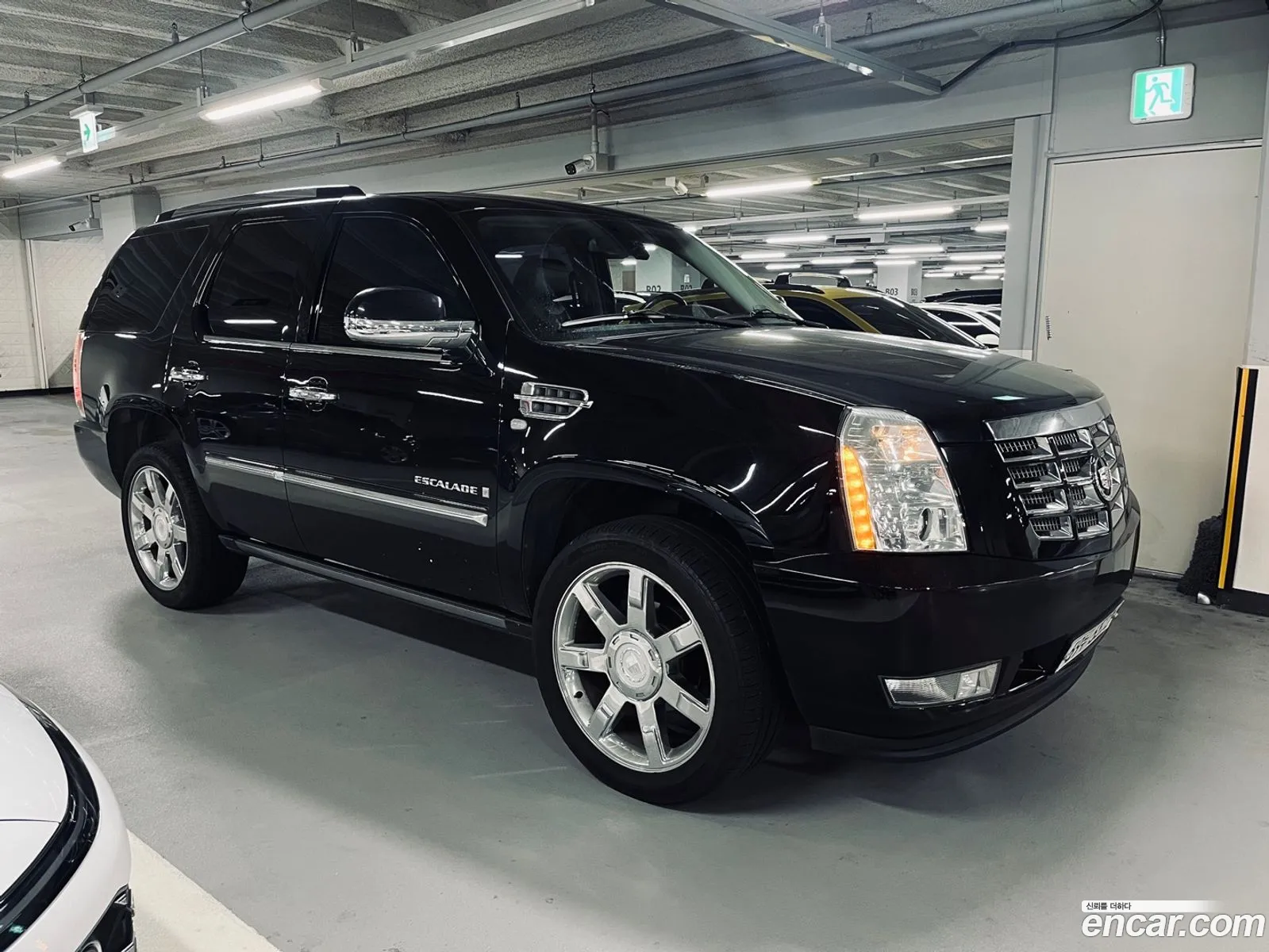 Cadillac Escalade 62 3Rd Generation - фотография 4734798