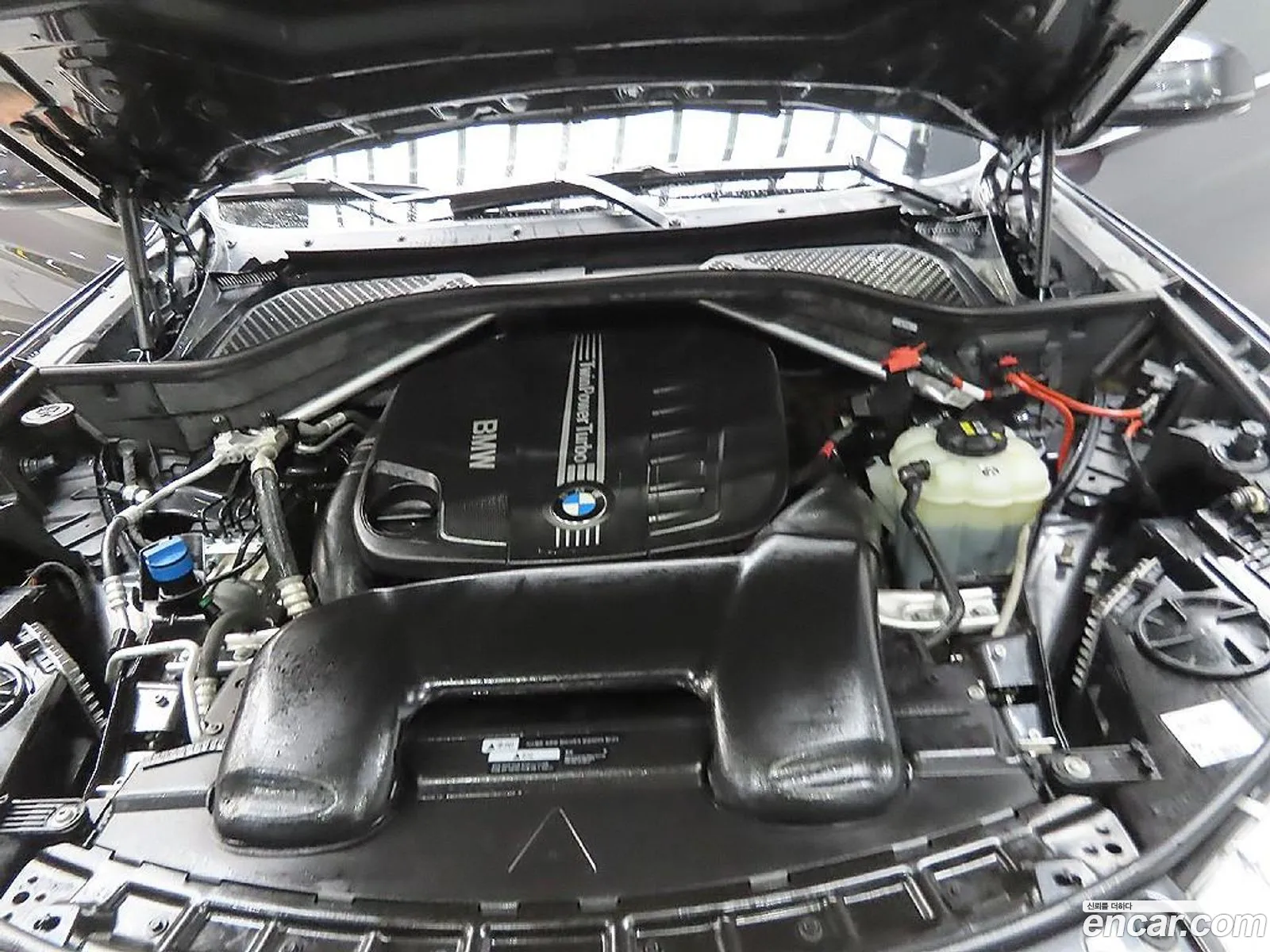 BMW X6 F16 xDrive 30D - фотография 2626403