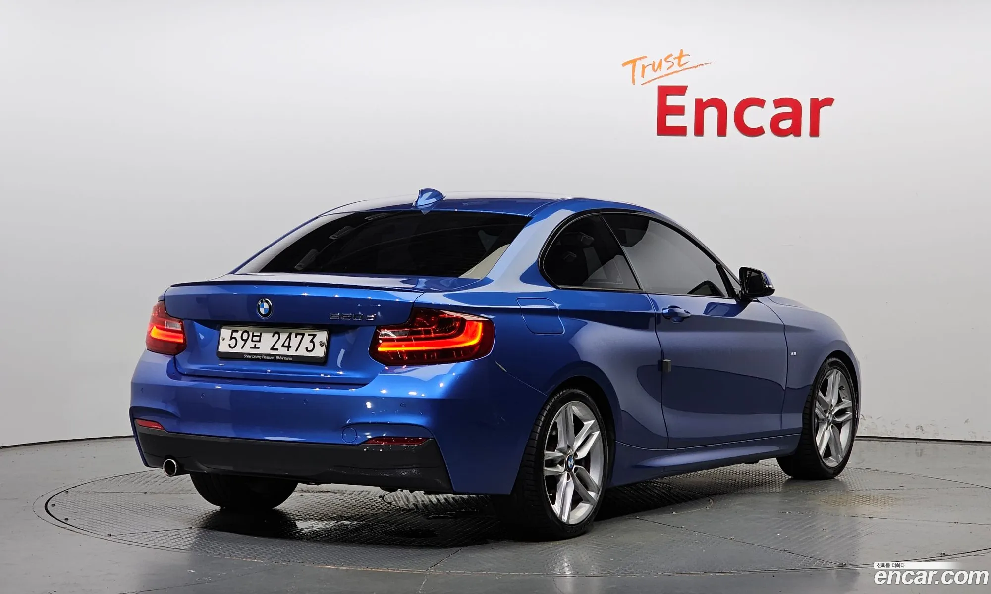 BMW 2 Series F22 220D M Sports Coupe - фотография 121738