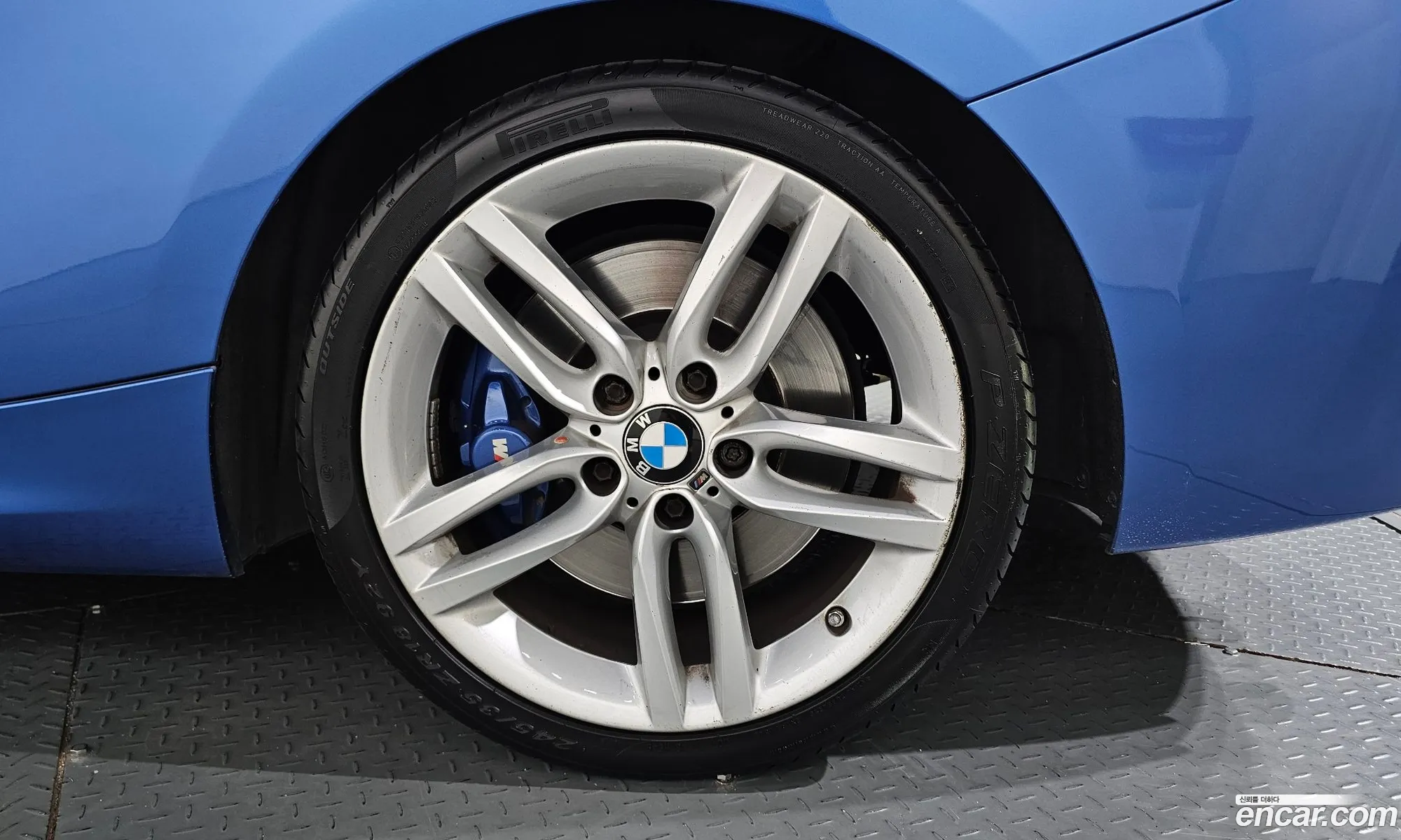 BMW 2 Series F22 220D M Sports Coupe - фотография 121741