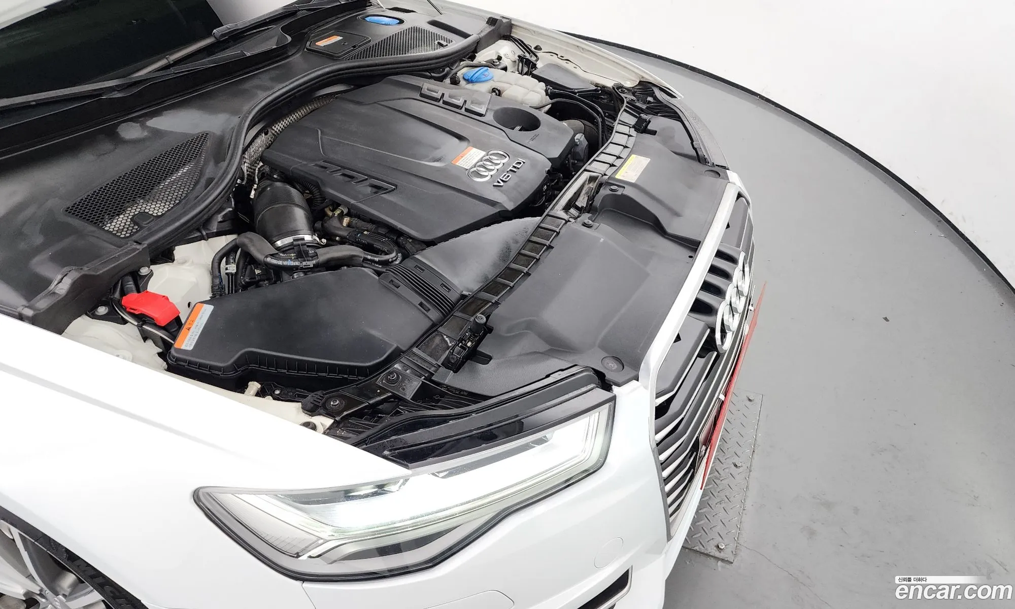 Audi New A6 40 Tdi Quattro Sport C7 - фотография 12635090