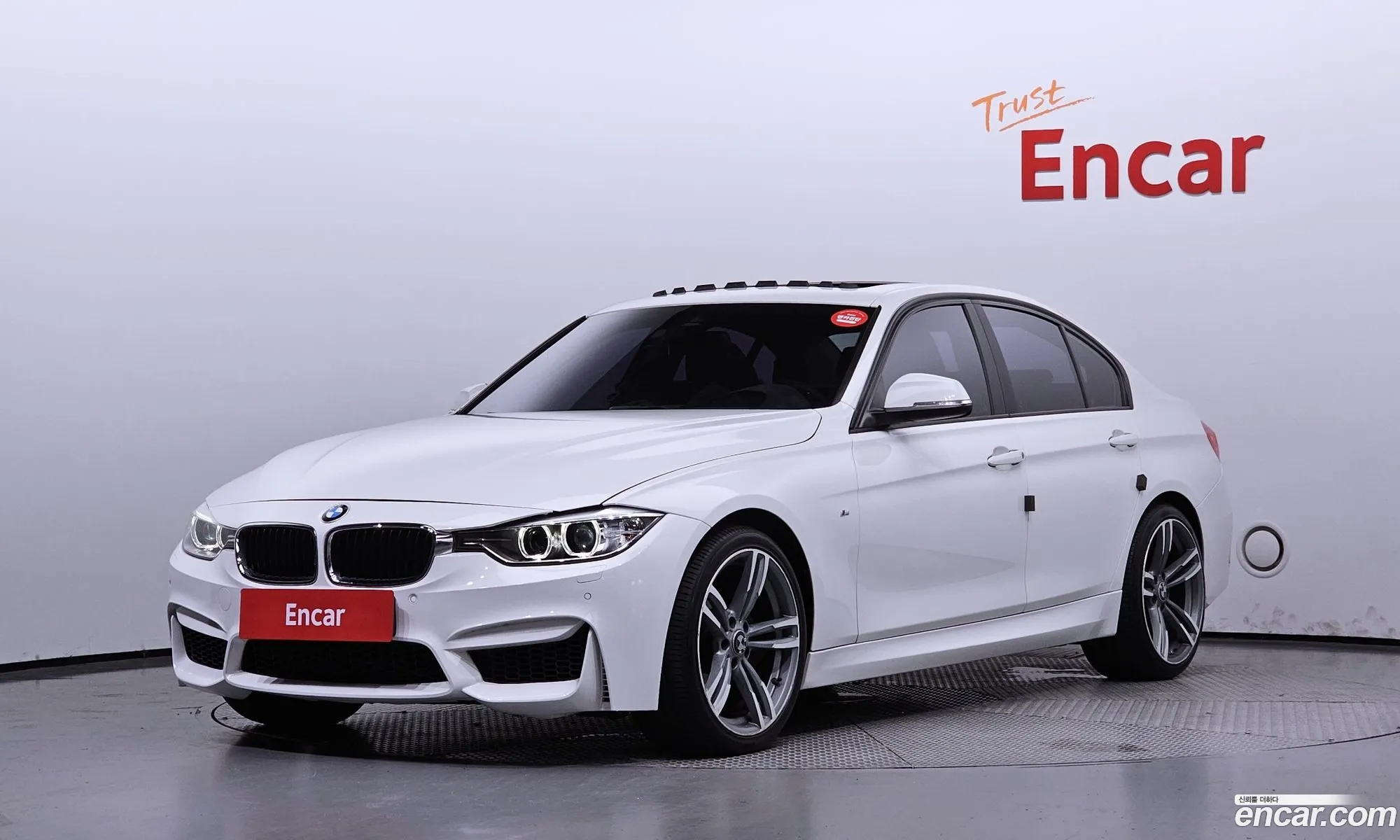BMW 3 Series F30 320D - фотография 121712