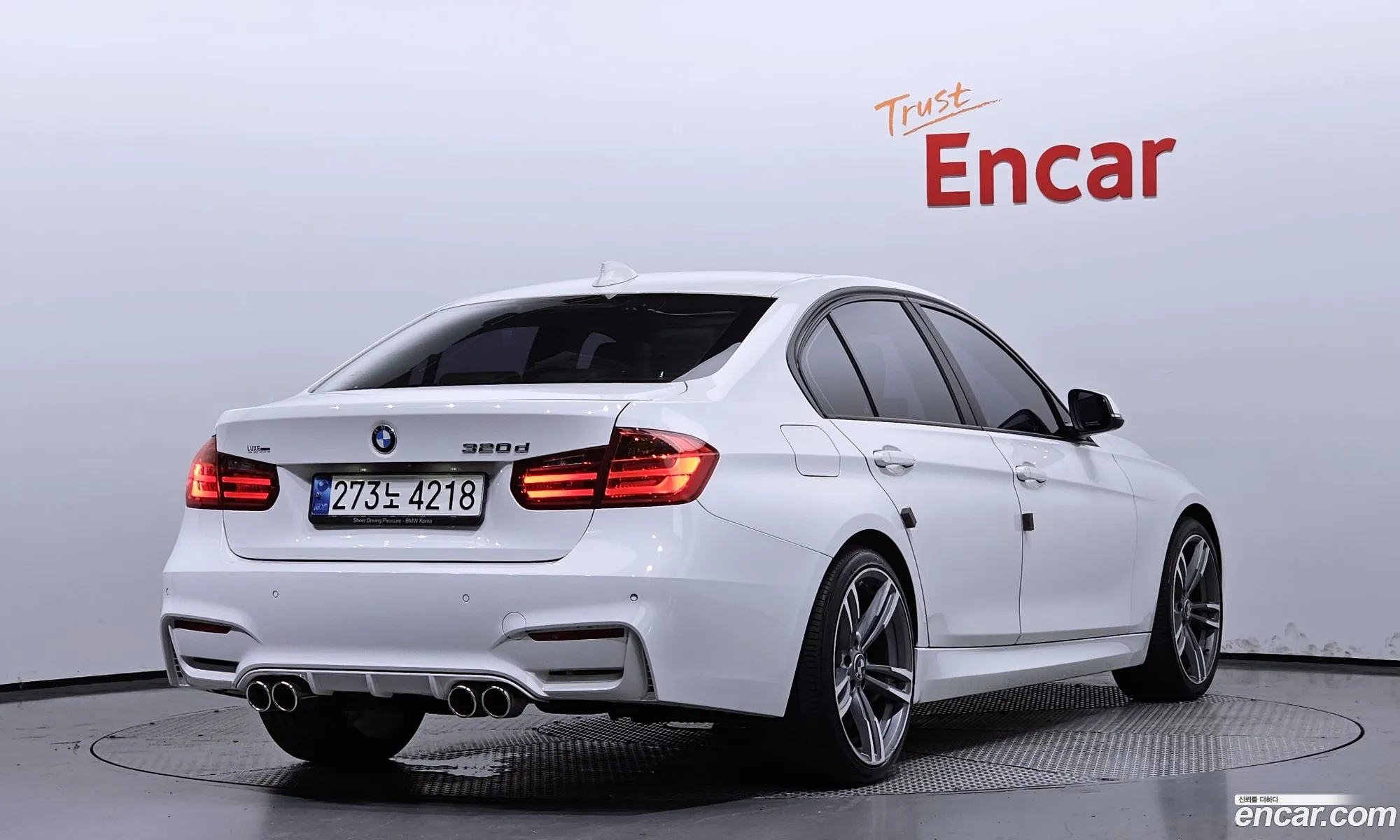 BMW 3 Series F30 320D - фотография 121713