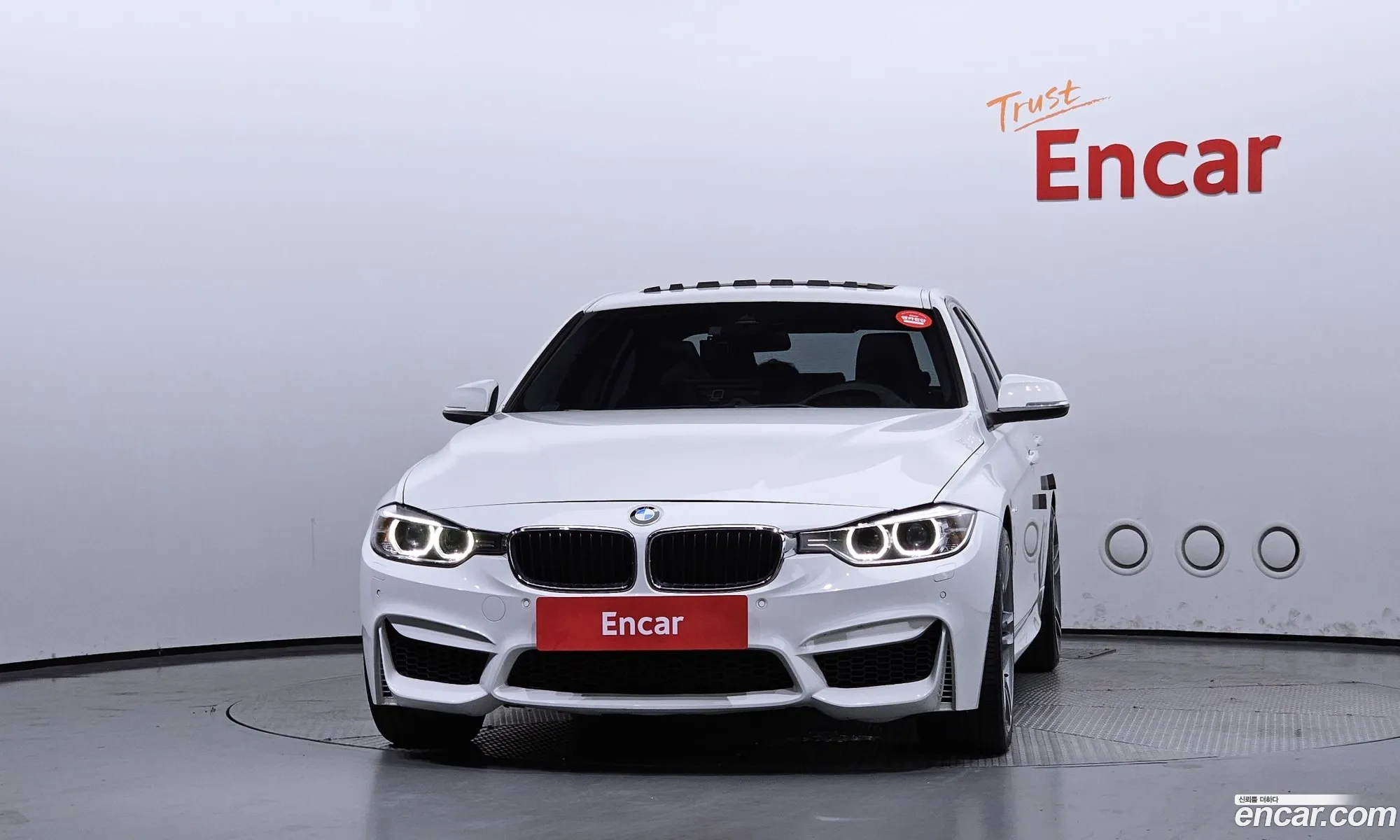 BMW 3 Series F30 320D - фотография 121714