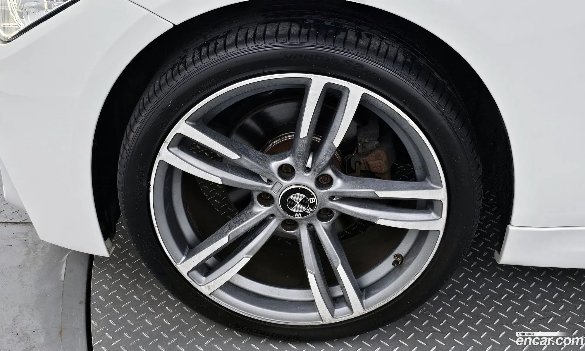 BMW 3 Series F30 320D - фотография 121716
