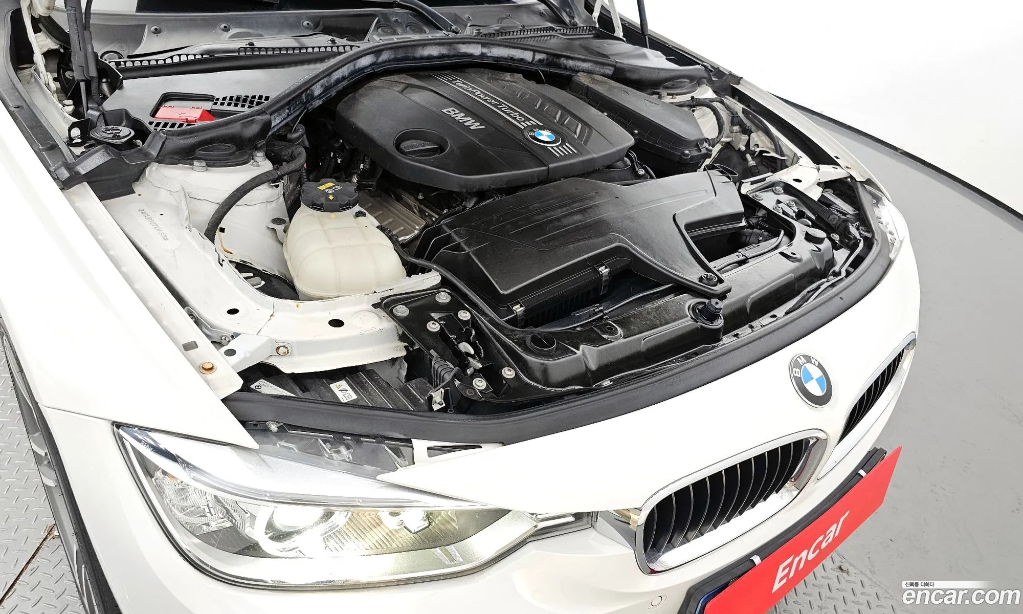 BMW 3 Series F30 320D - фотография 121717