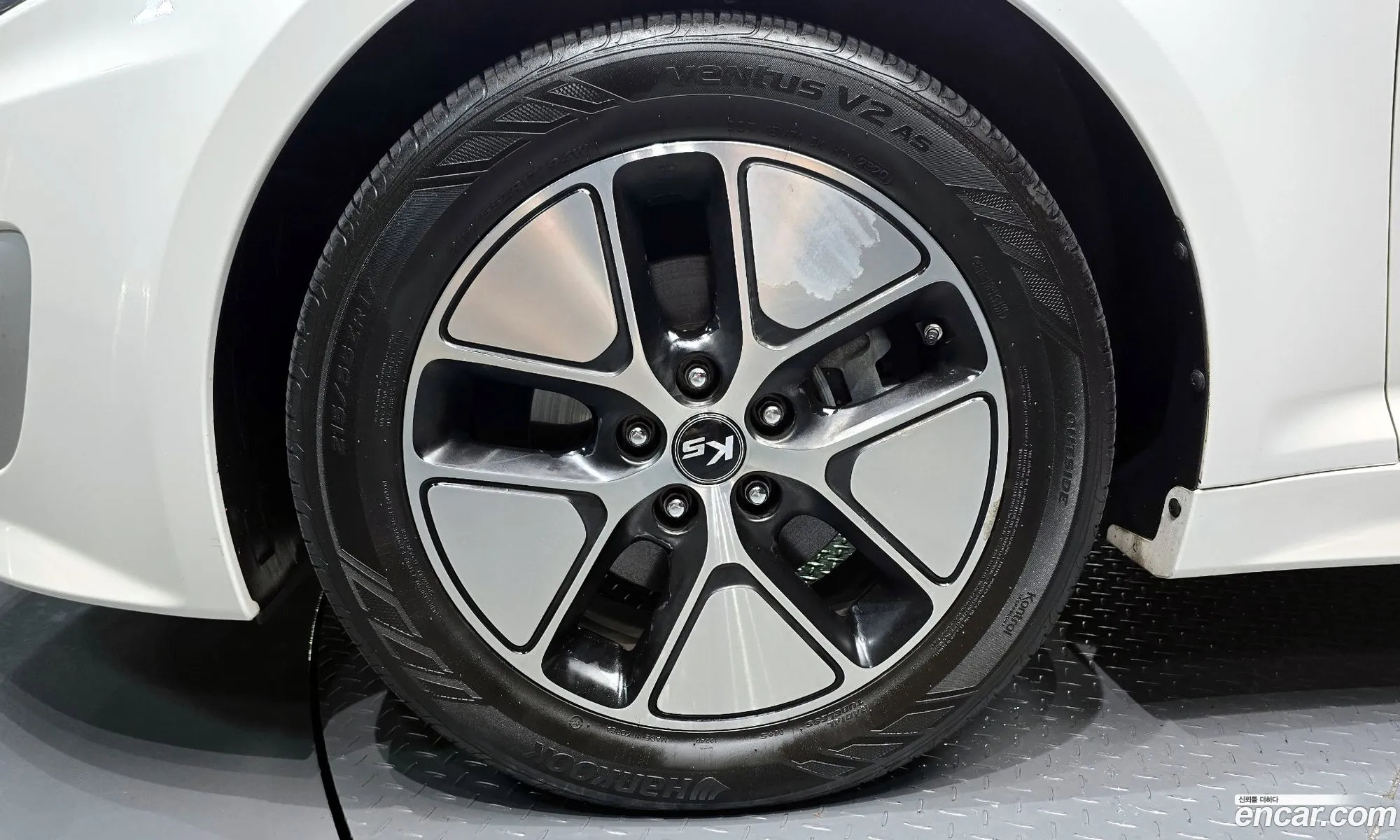 Kia K5 Hybrid Noblesse - фотография 12845273