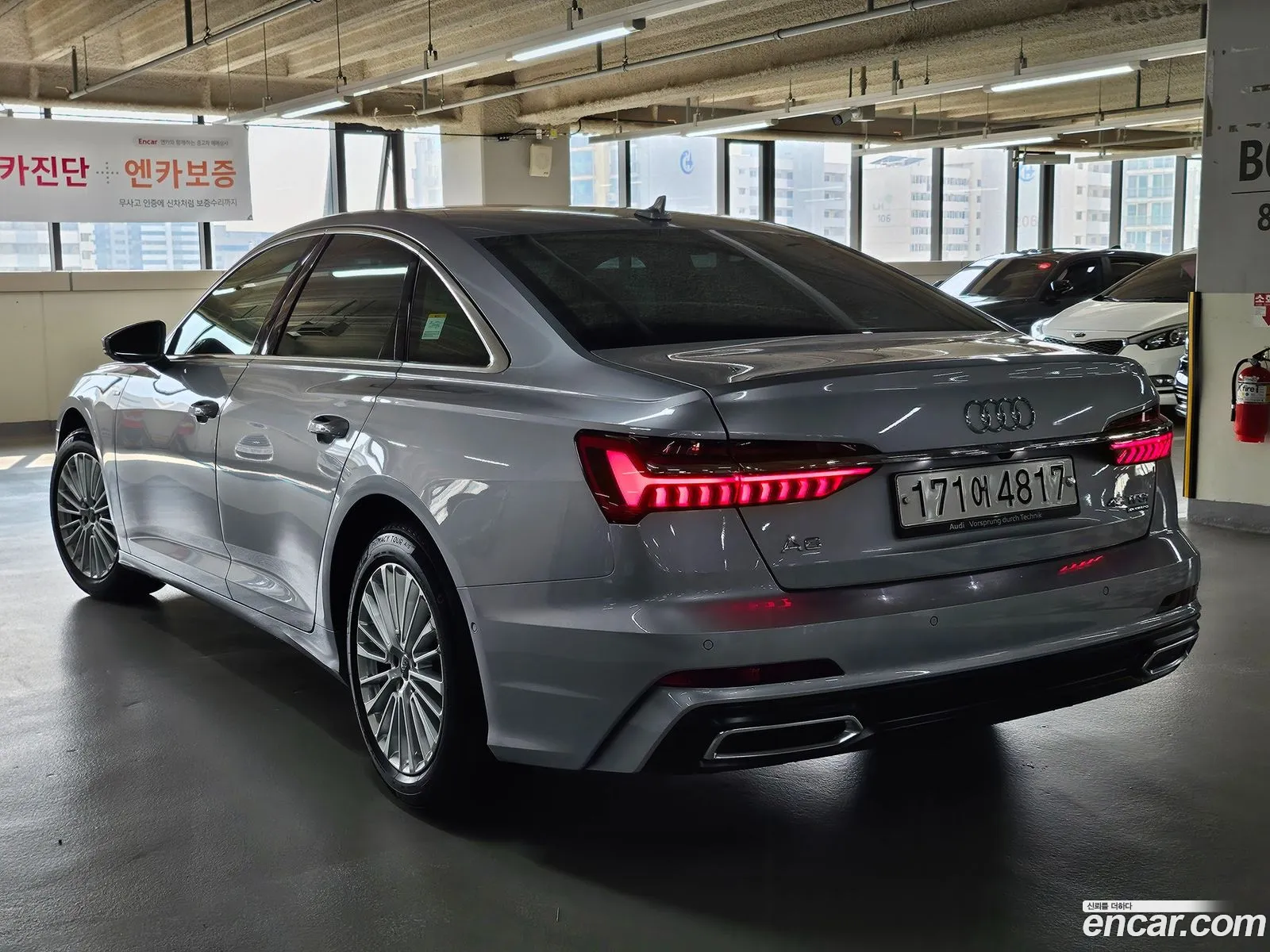 Audi A6 C8 45 Tfsi Quattro Premium - фотография 12616228