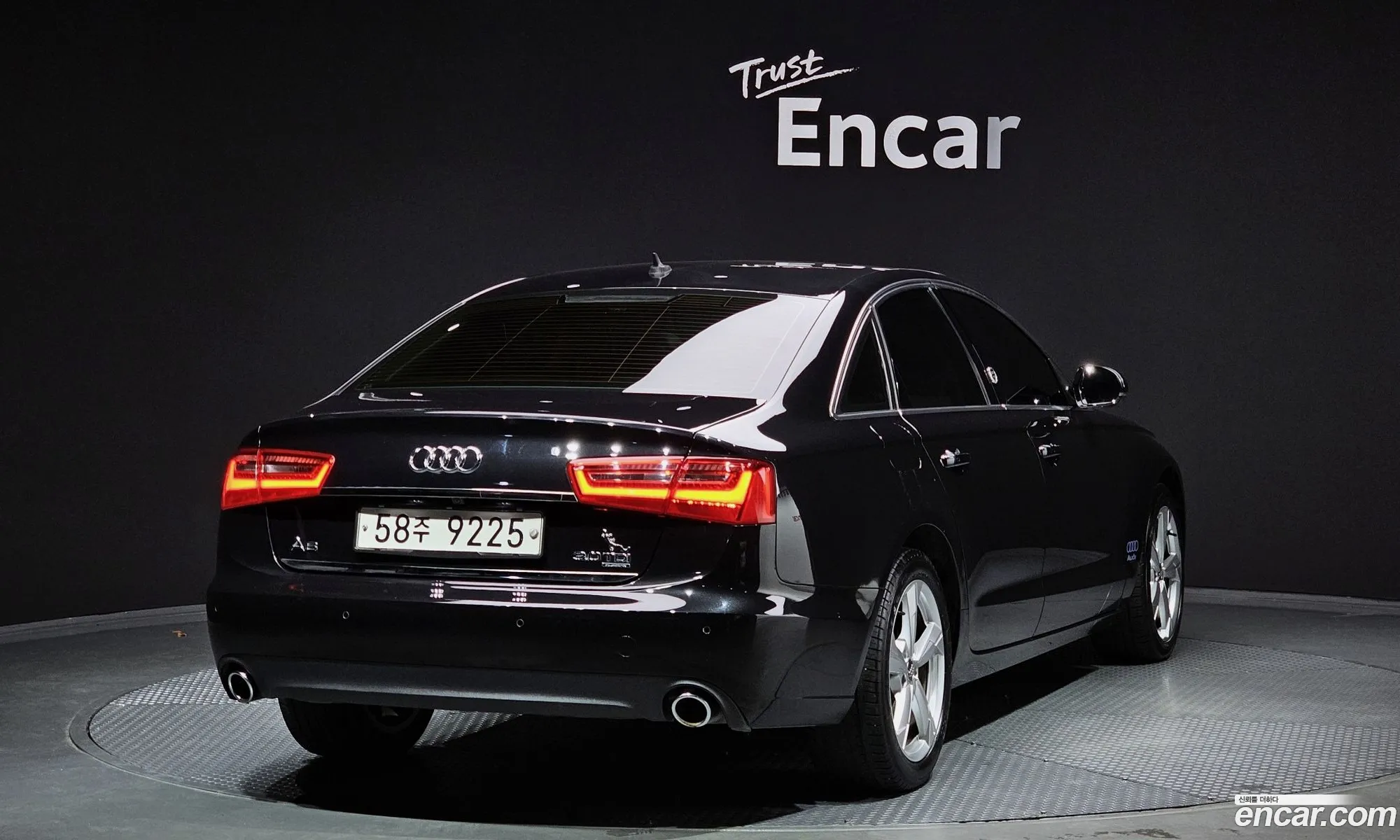 Audi New A6 30 Tdi Quattro C7 - фотография 12635122