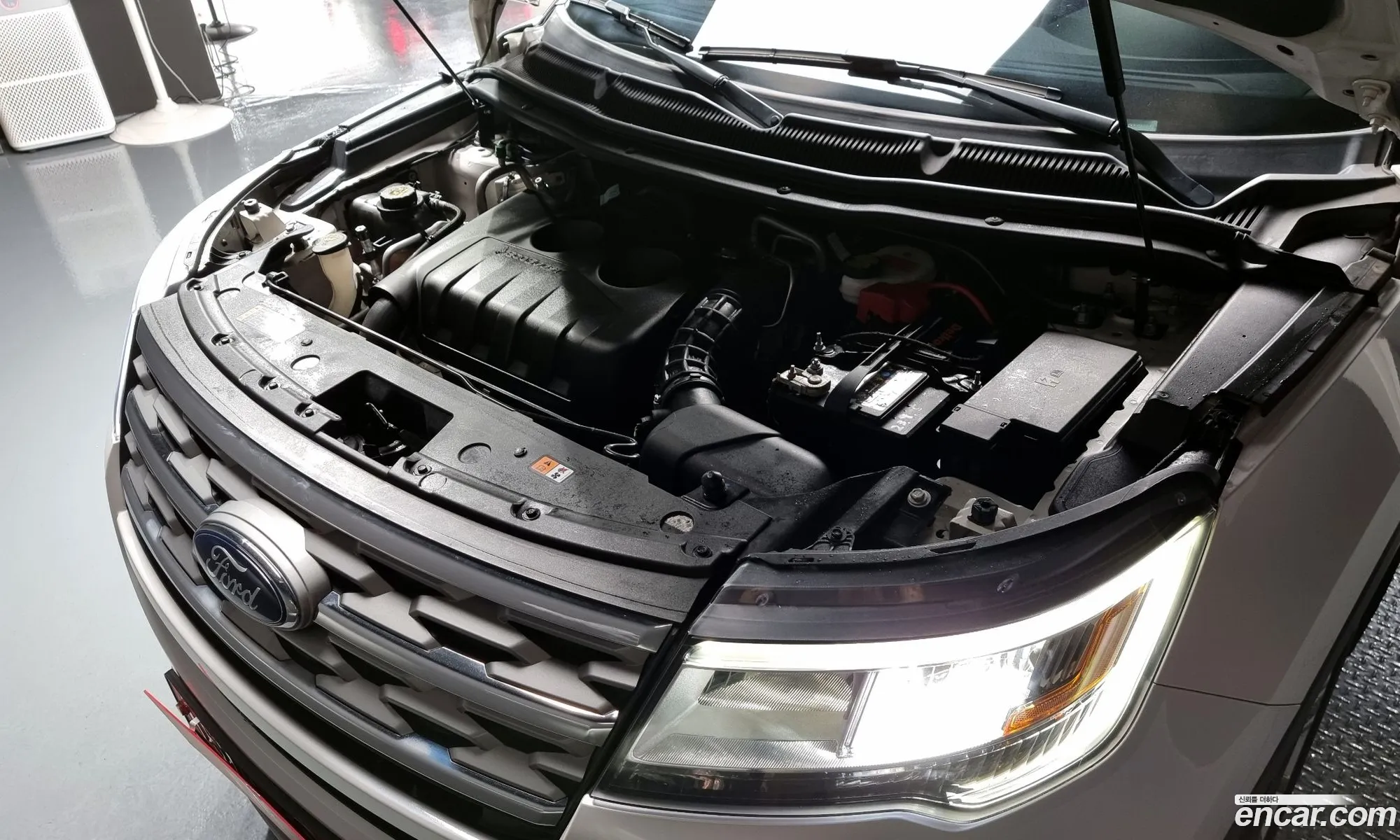 Ford Explorer 23 Limited 4Wd 5Th Generation - фотография 17326619