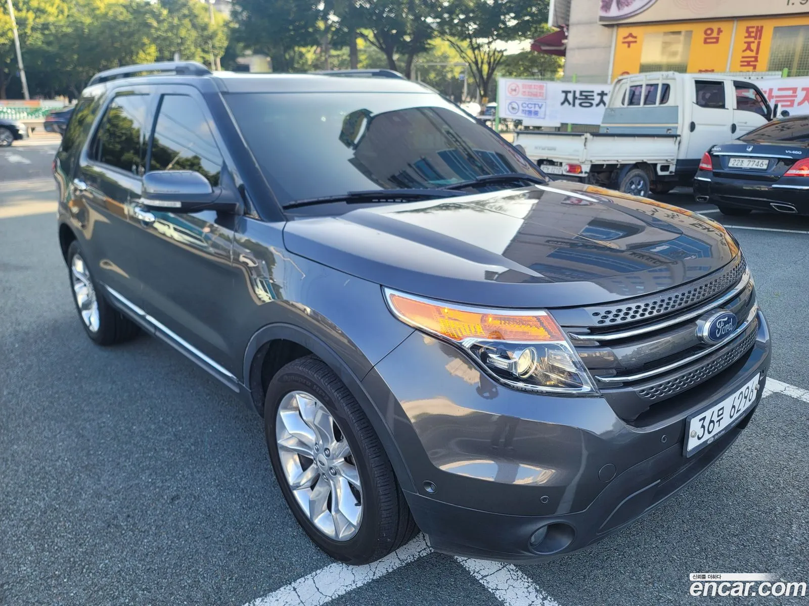 Ford Explorer 35 Limited 4Wd 5Th Generation - фотография 17326602