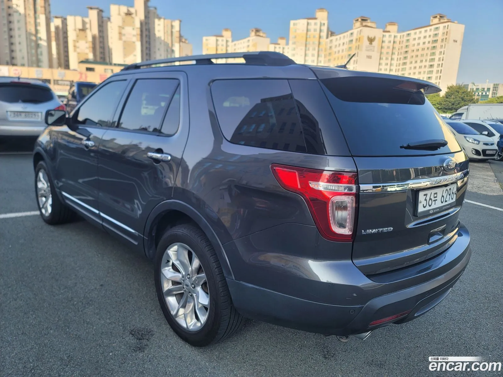 Ford Explorer 35 Limited 4Wd 5Th Generation - фотография 17326603