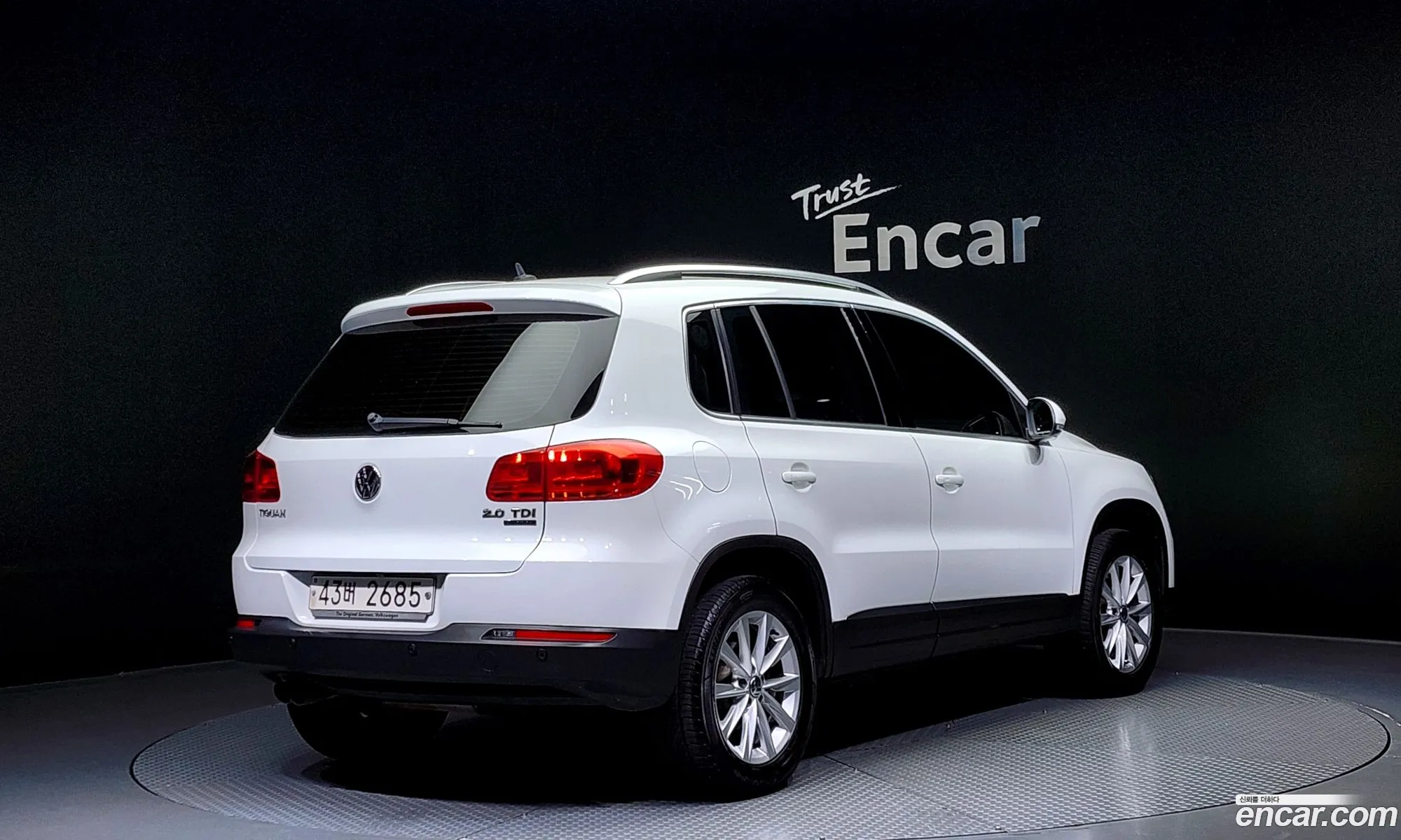 Volkswagen New Tiguan 20 Tdi Comfort 5N - фотография 12671577